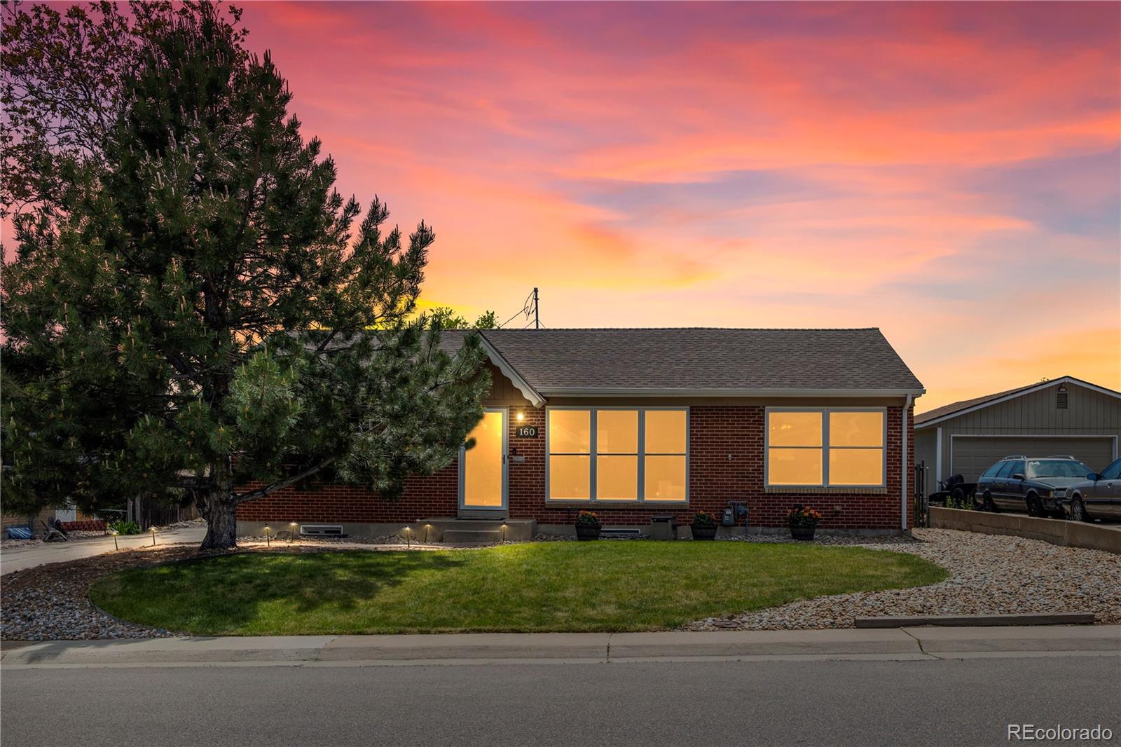 160  Northglenn Drive, northglenn  House Search MLS Picture