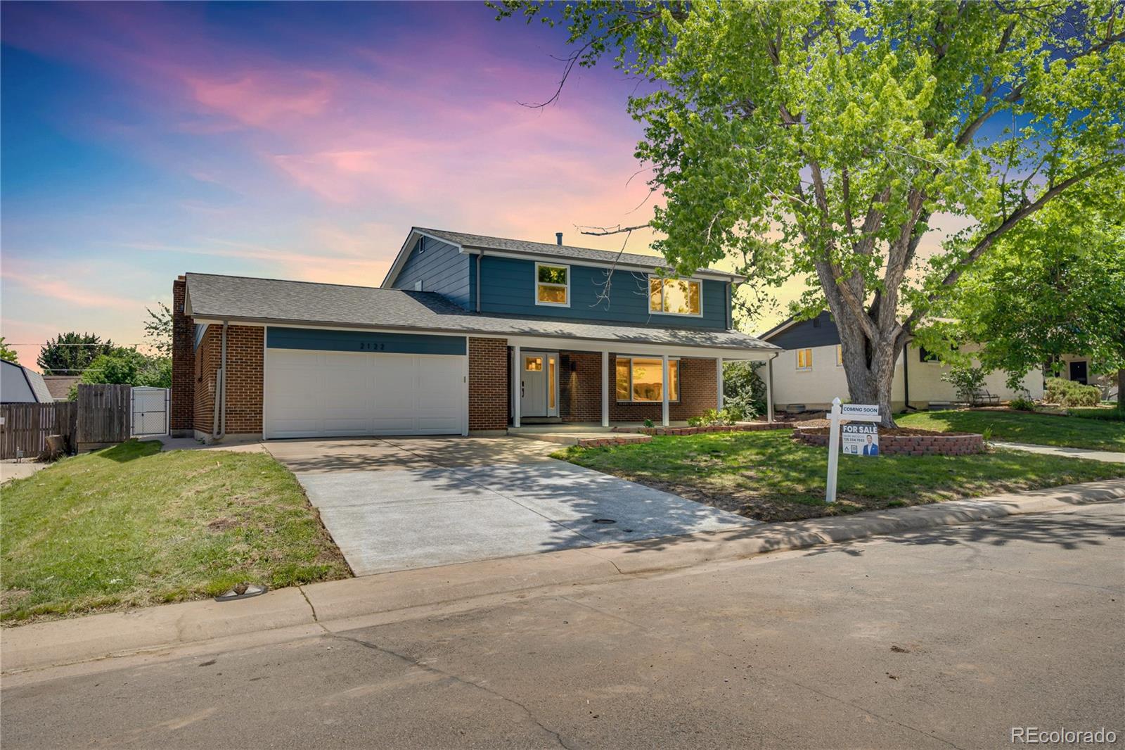 2122 S Zephyr Street, lakewood MLS: 9103571 Beds: 5 Baths: 4 Price: $750,000