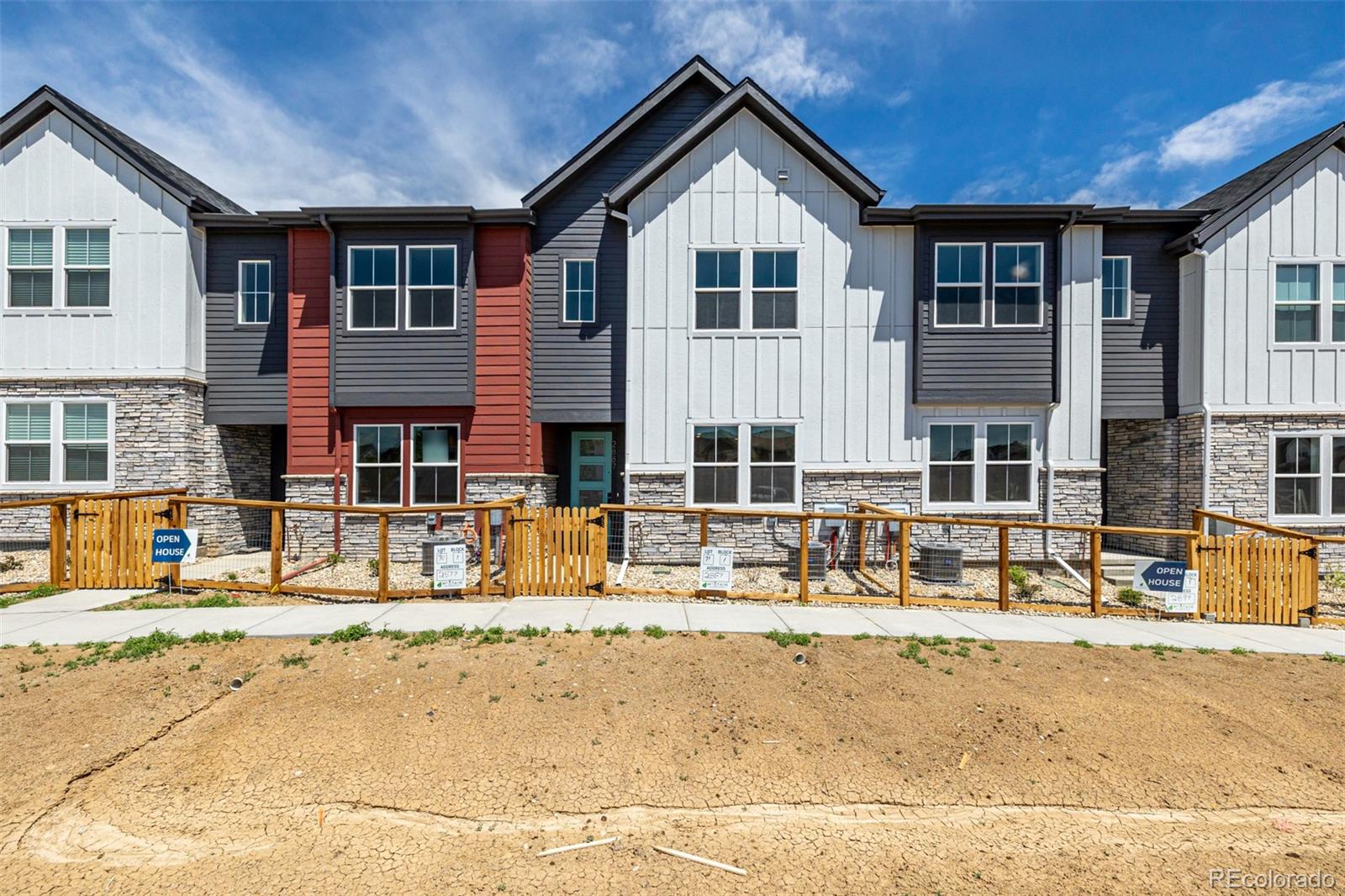 2887 E 103rd Drive, thornton  House Search MLS Picture