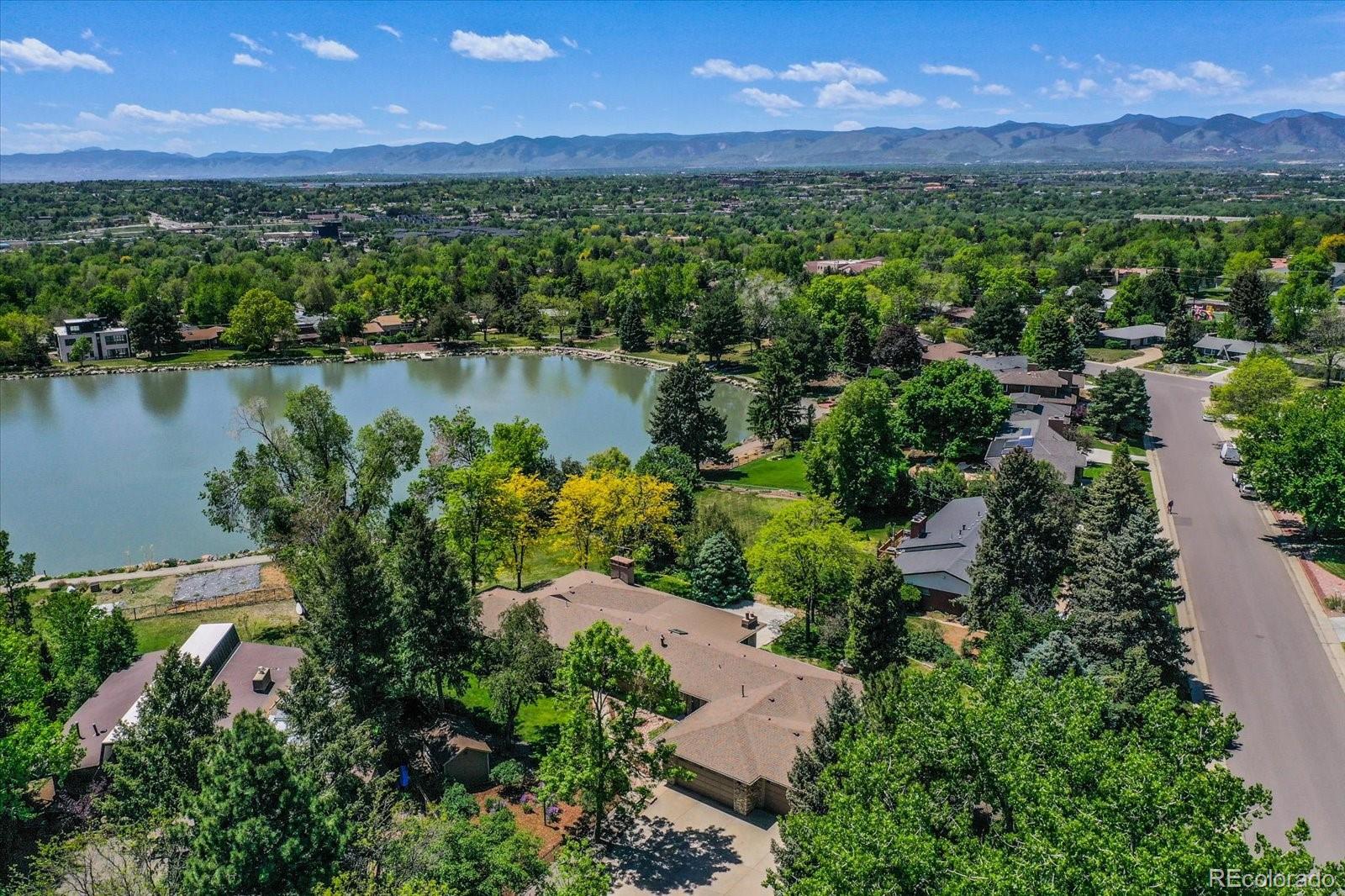 4790 W Lakeridge Road, denver MLS: 7264500 Beds: 3 Baths: 3 Price: $1,325,000