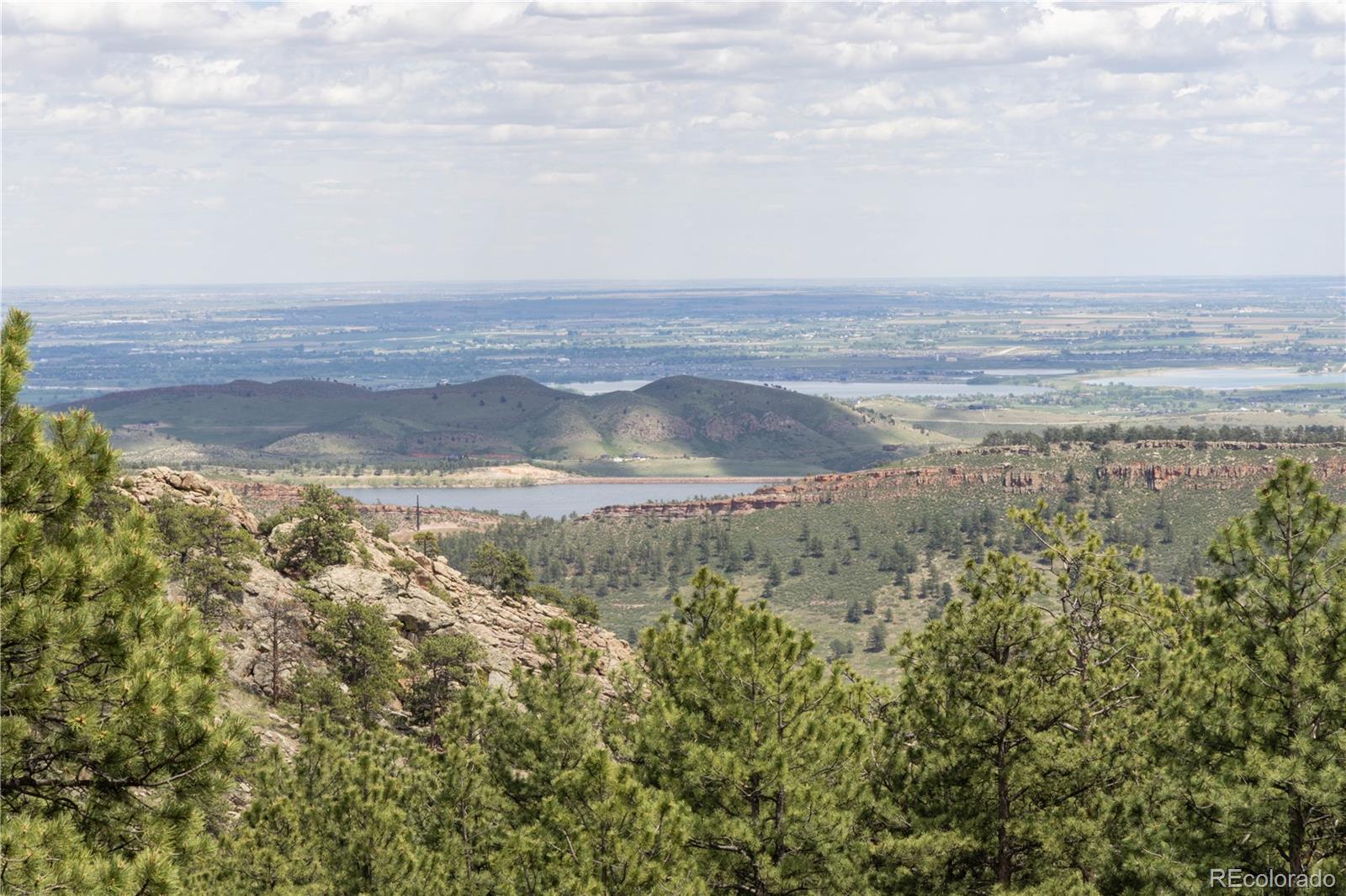 3600  Blue Mountain Trail, lyons MLS: 2269402 Beds: 3 Baths: 2 Price: $985,000