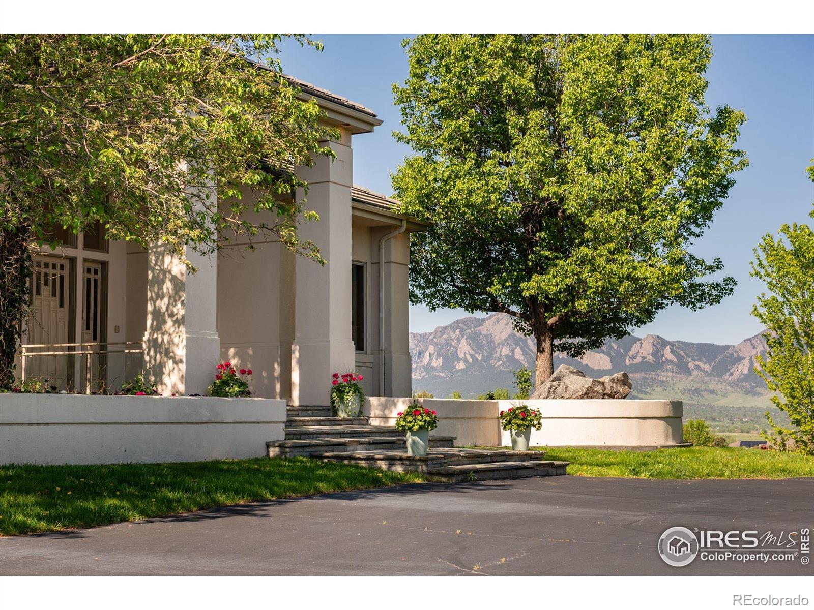 boulder  Mansions Search Picture