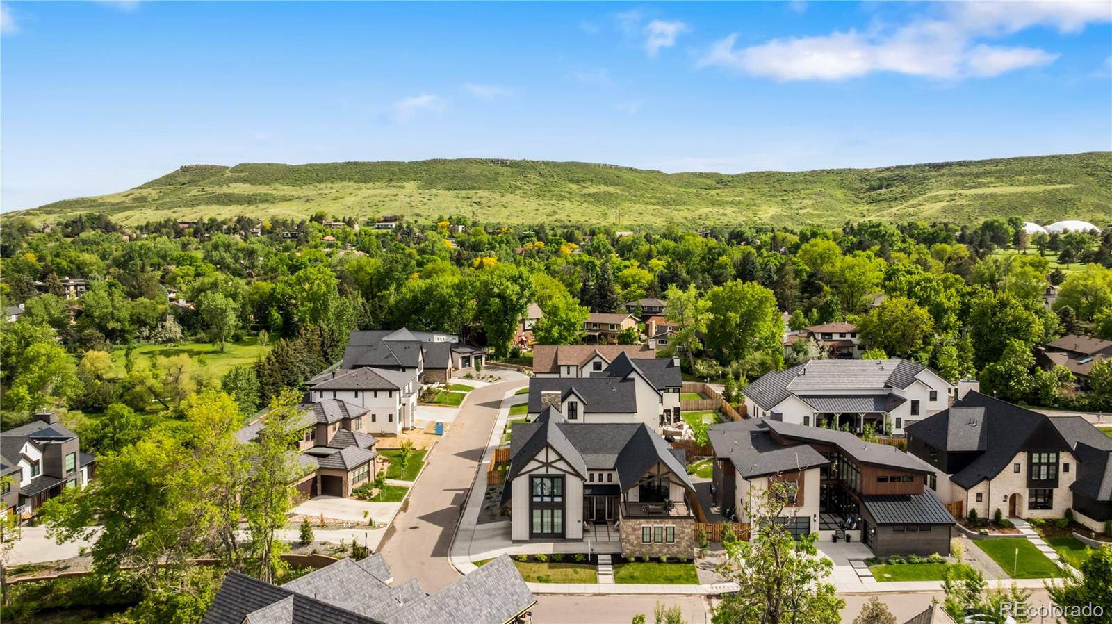 golden  Mansions Search Picture