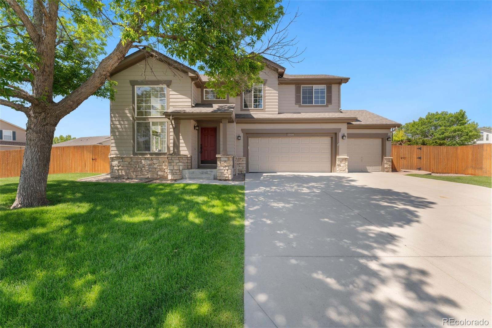 12814  Forest Circle, thornton MLS: 9144243 Beds: 4 Baths: 4 Price: $619,000