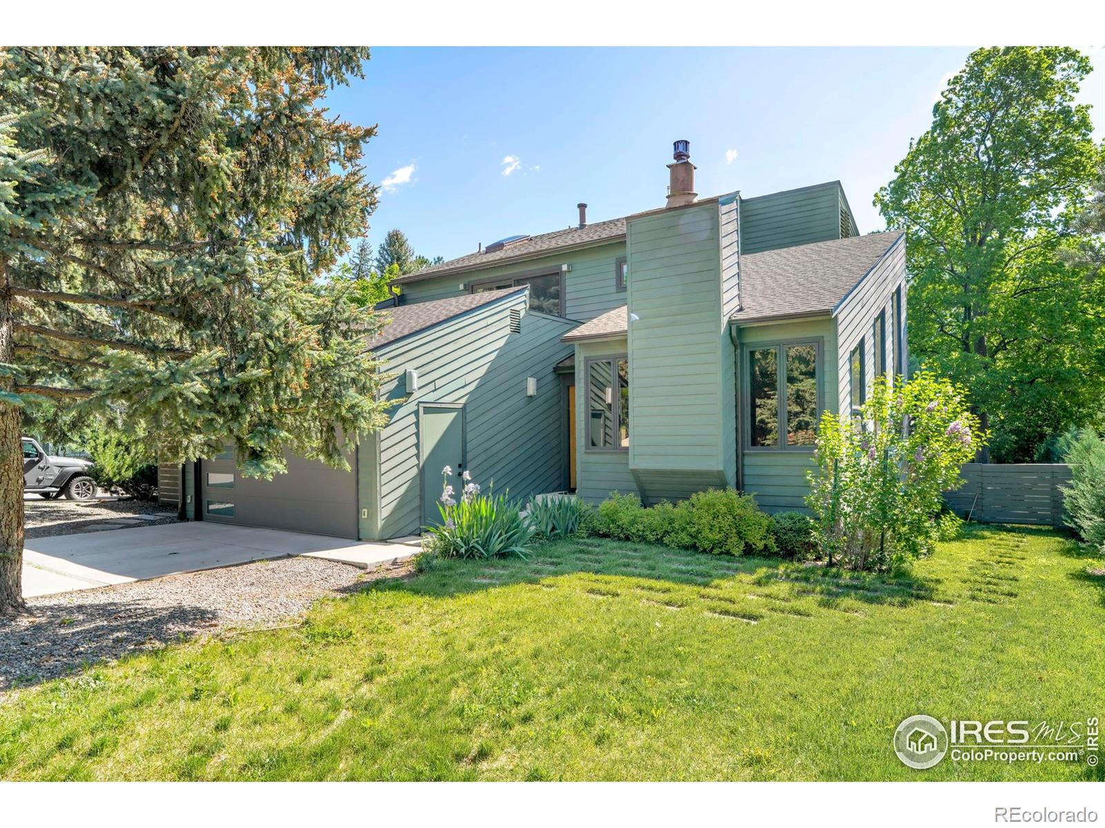 boulder  House Search Picture