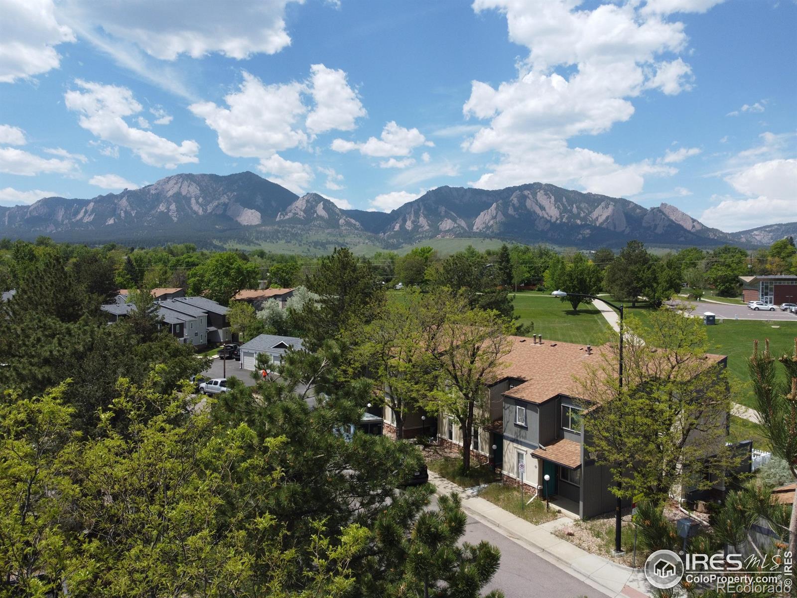 boulder  House Search Picture