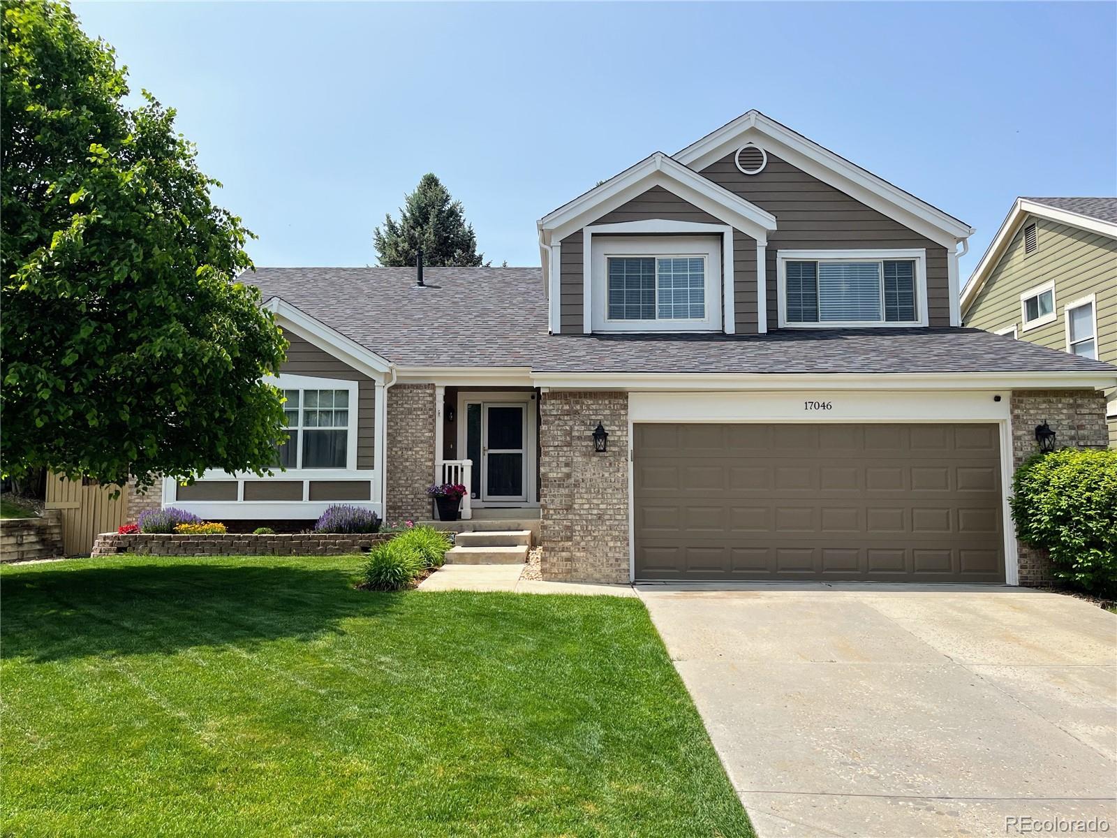 17046  Wellington Drive, parker MLS: 8509915 Beds: 5 Baths: 3 Price: $685,000