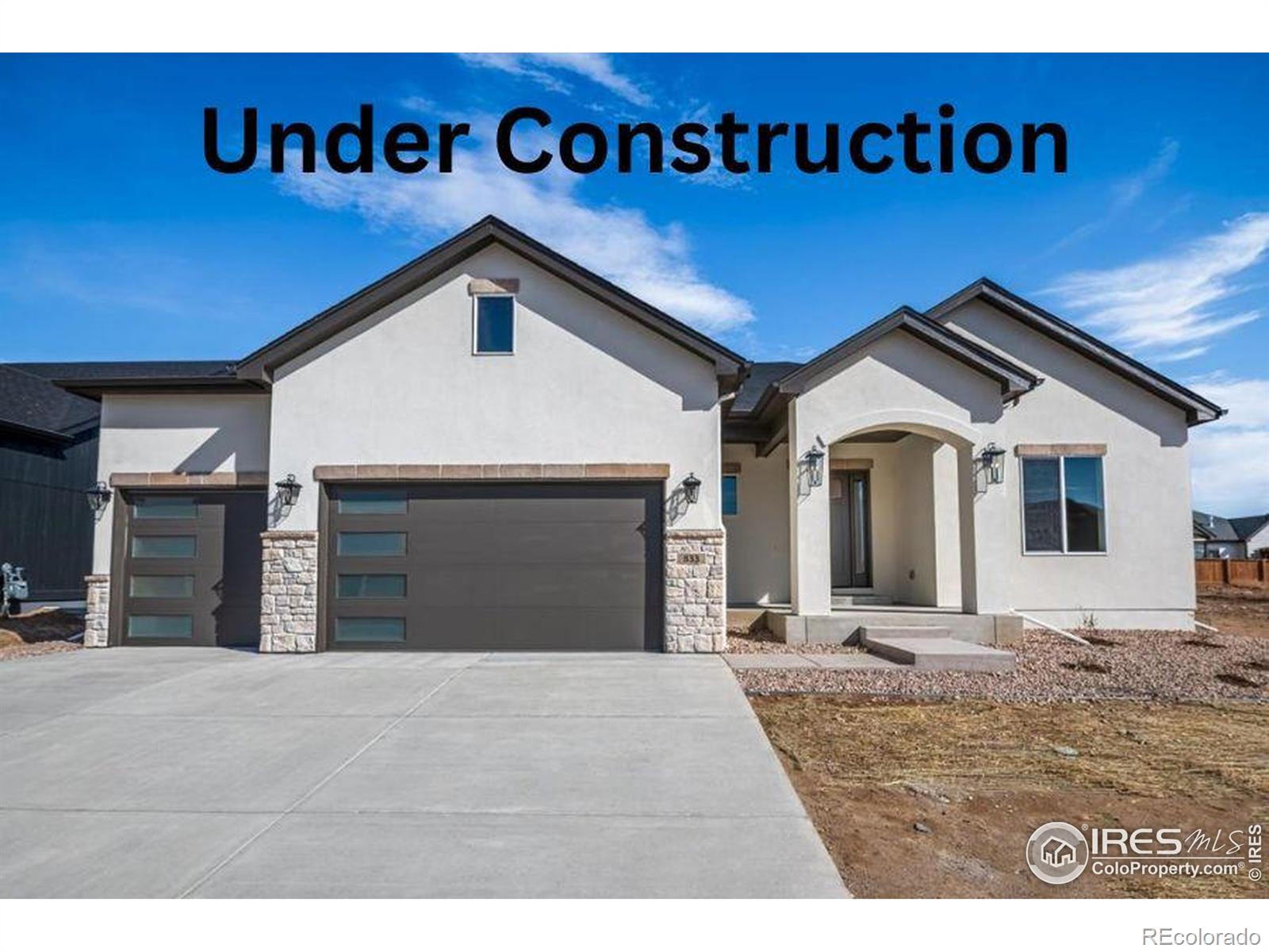 31  Snowcap Drive, windsor MLS: 4567891034982 Beds: 5 Baths: 4 Price: $880,445