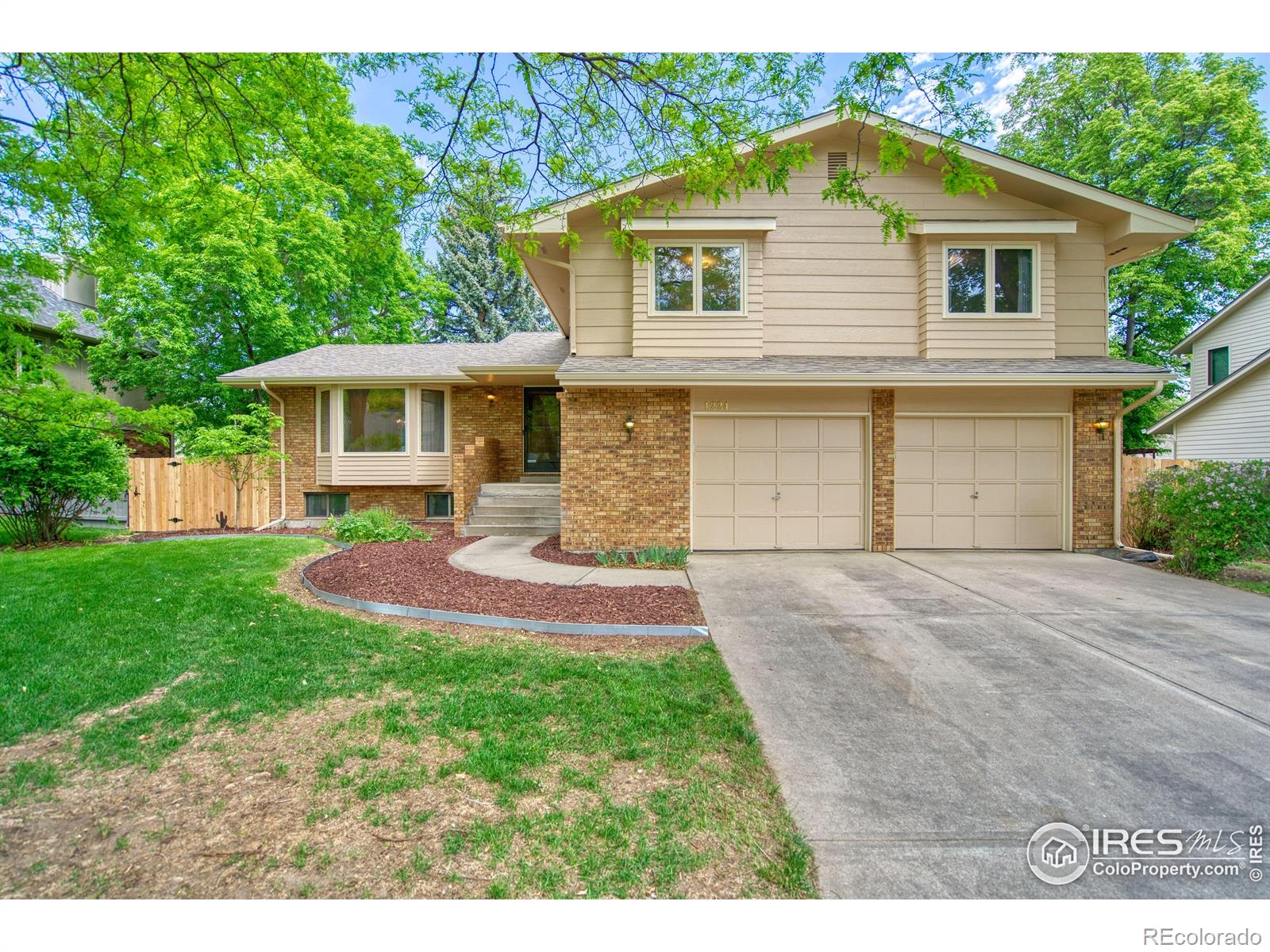 1224  Camrose Street, fort collins MLS: 4567891034990 Beds: 4 Baths: 3 Price: $649,649