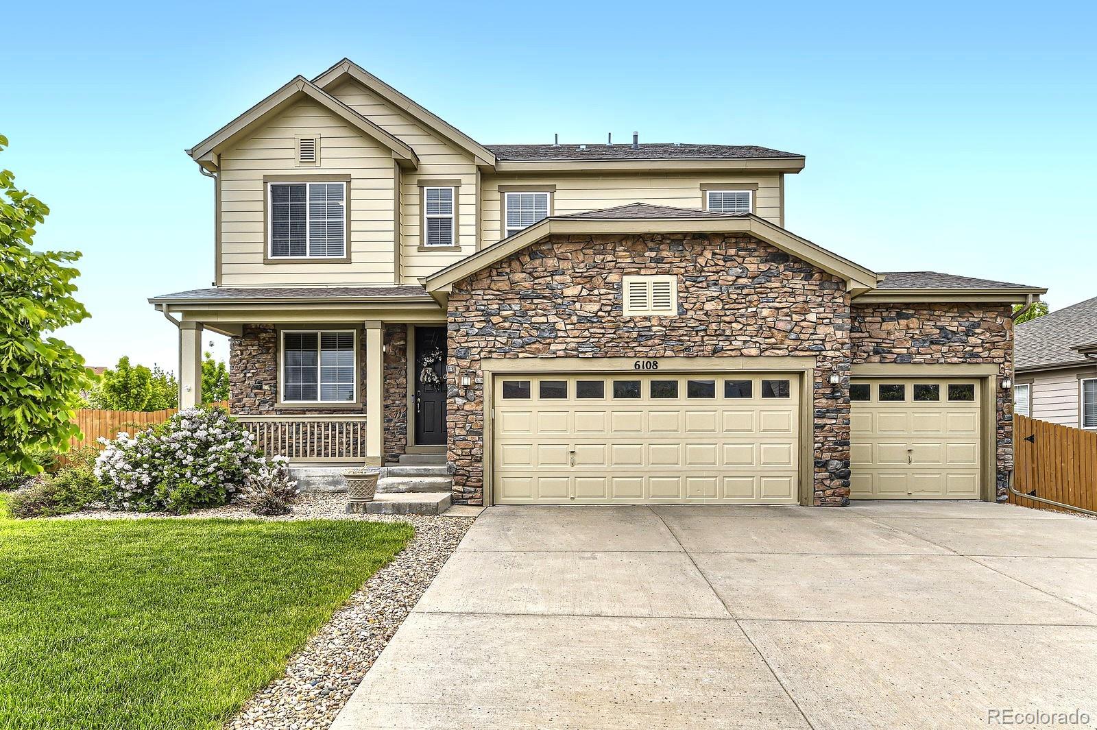 6108 S Harvest Court, aurora MLS: 3516123 Beds: 4 Baths: 4 Price: $699,000