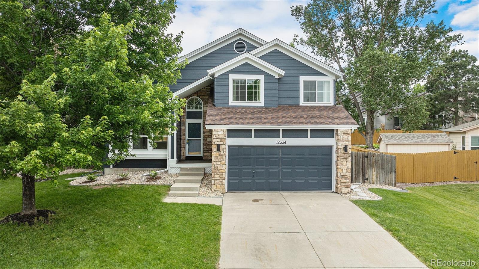 19334 E Prentice Place, centennial MLS: 2867136 Beds: 4 Baths: 4 Price: $650,000