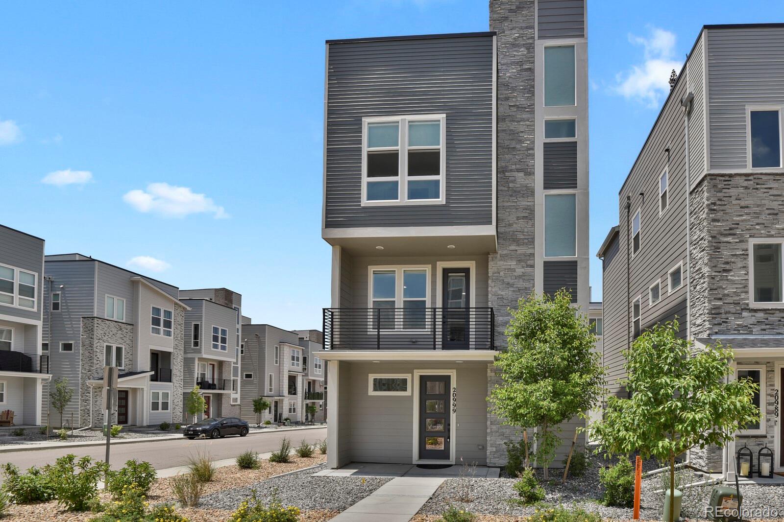 20999 E Quincy Drive, aurora MLS: 5216462 Beds: 3 Baths: 4 Price: $625,000
