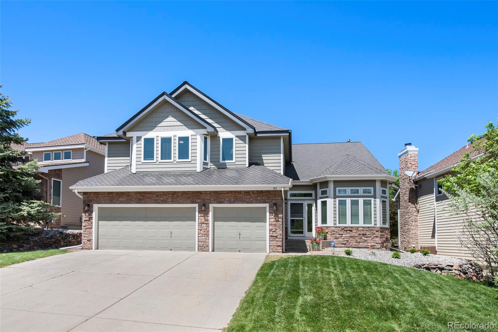 85  Willowleaf Drive, littleton MLS: 5891384 Beds: 5 Baths: 4 Price: $1,449,000