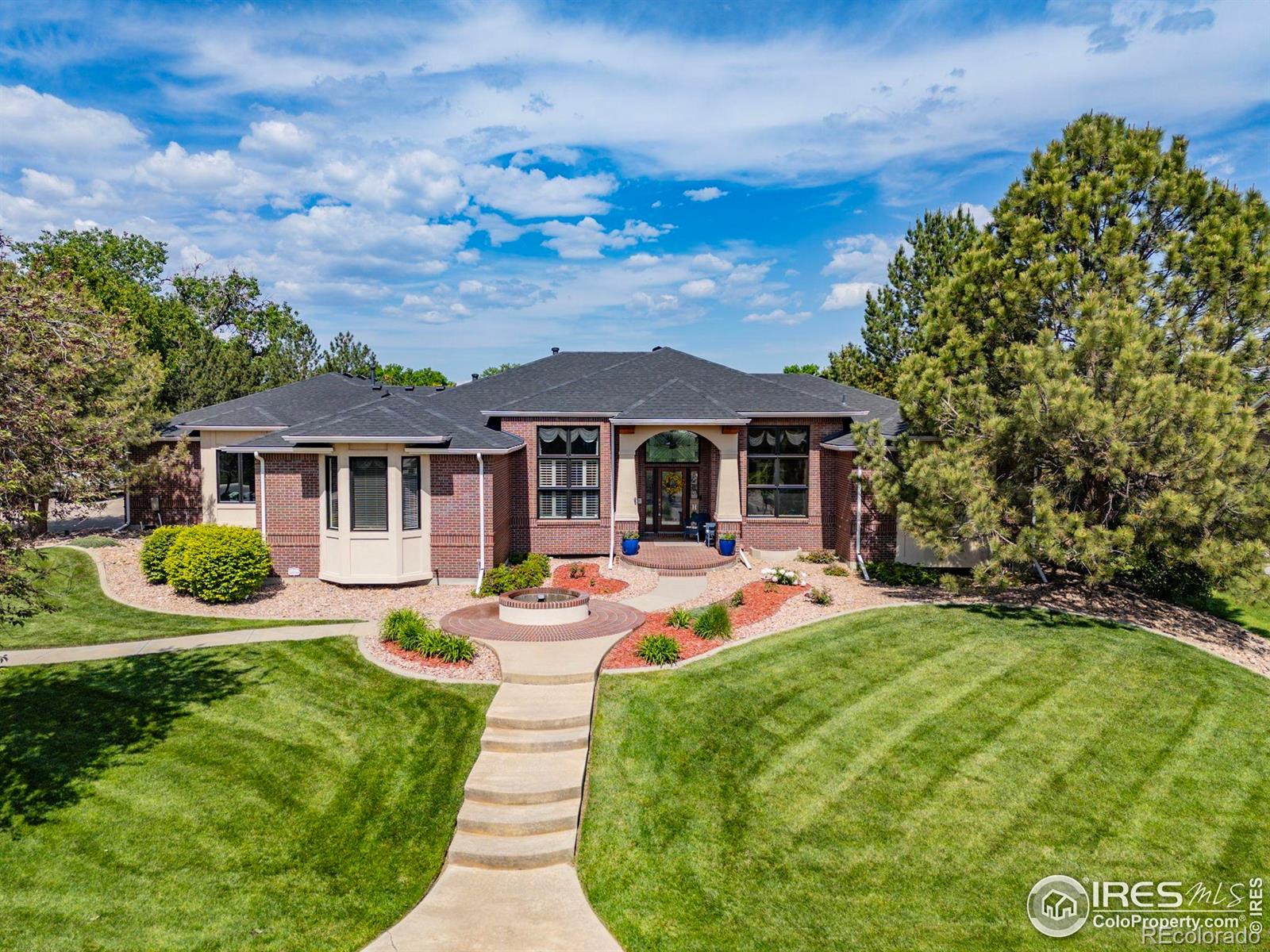 13  Blue Heron Drive, thornton MLS: 4567891035047 Beds: 6 Baths: 7 Price: $1,690,500