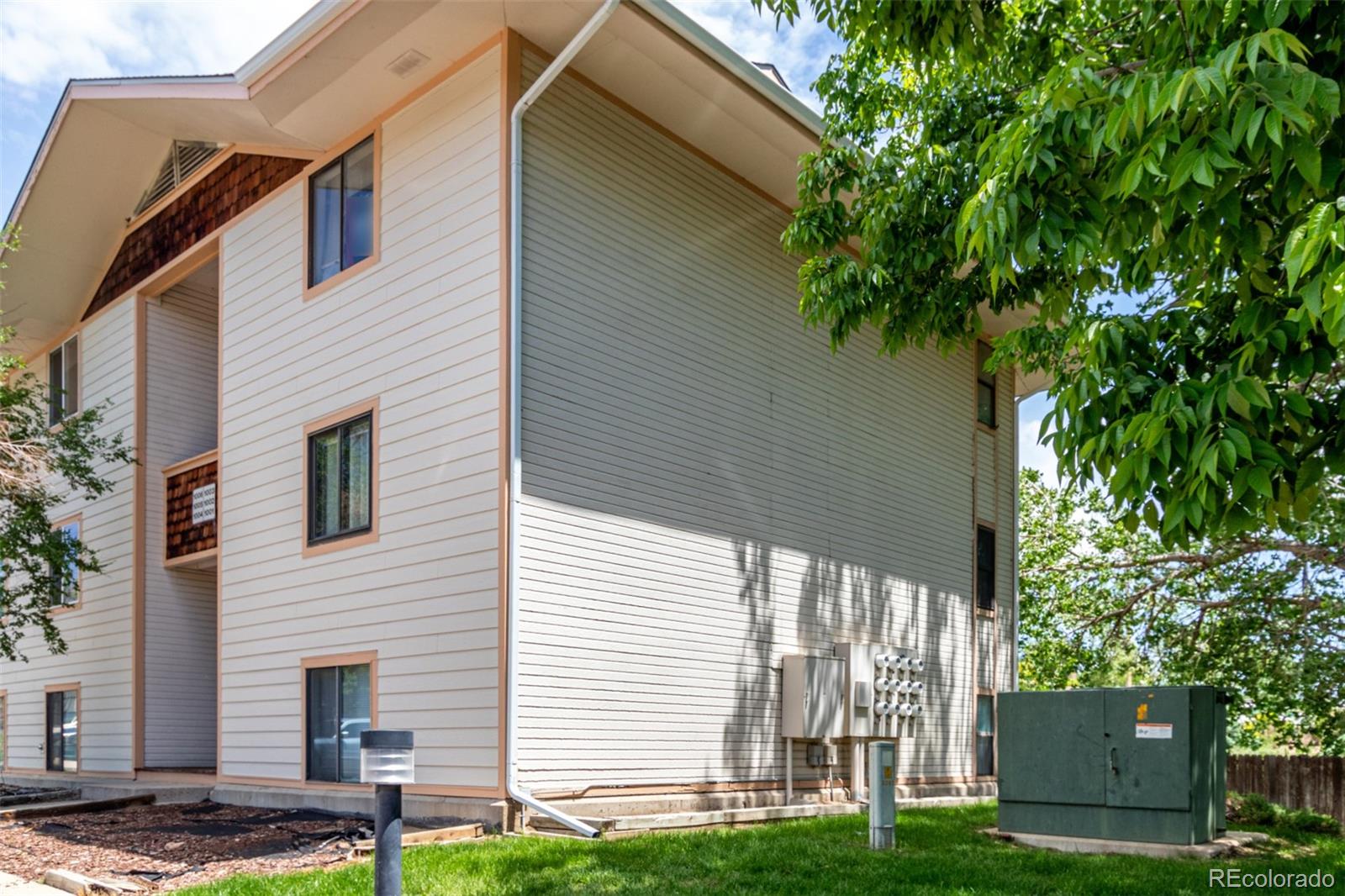 2201  Sable Boulevard, aurora  House Search MLS Picture