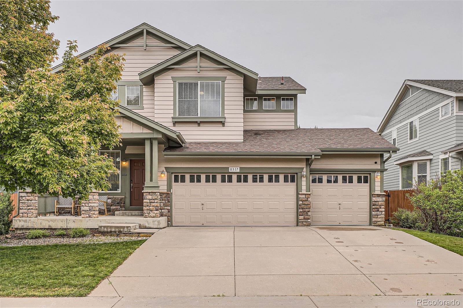 8317  Liverpool Circle, littleton MLS: 5191085 Beds: 4 Baths: 3 Price: $730,000
