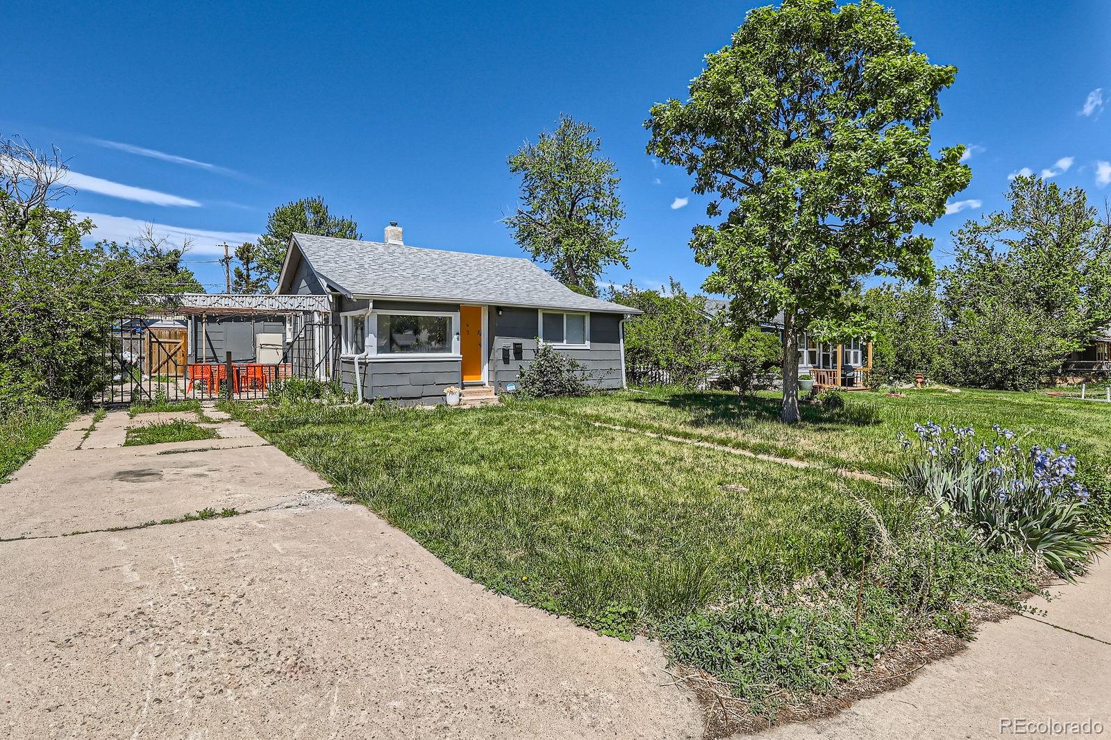 1271  Uinta Street, denver MLS: 8333775 Beds: 4 Baths: 2 Price: $490,000