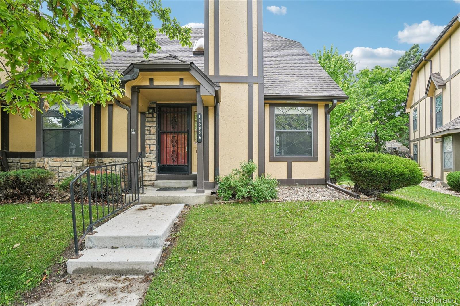 aurora  House Search Picture