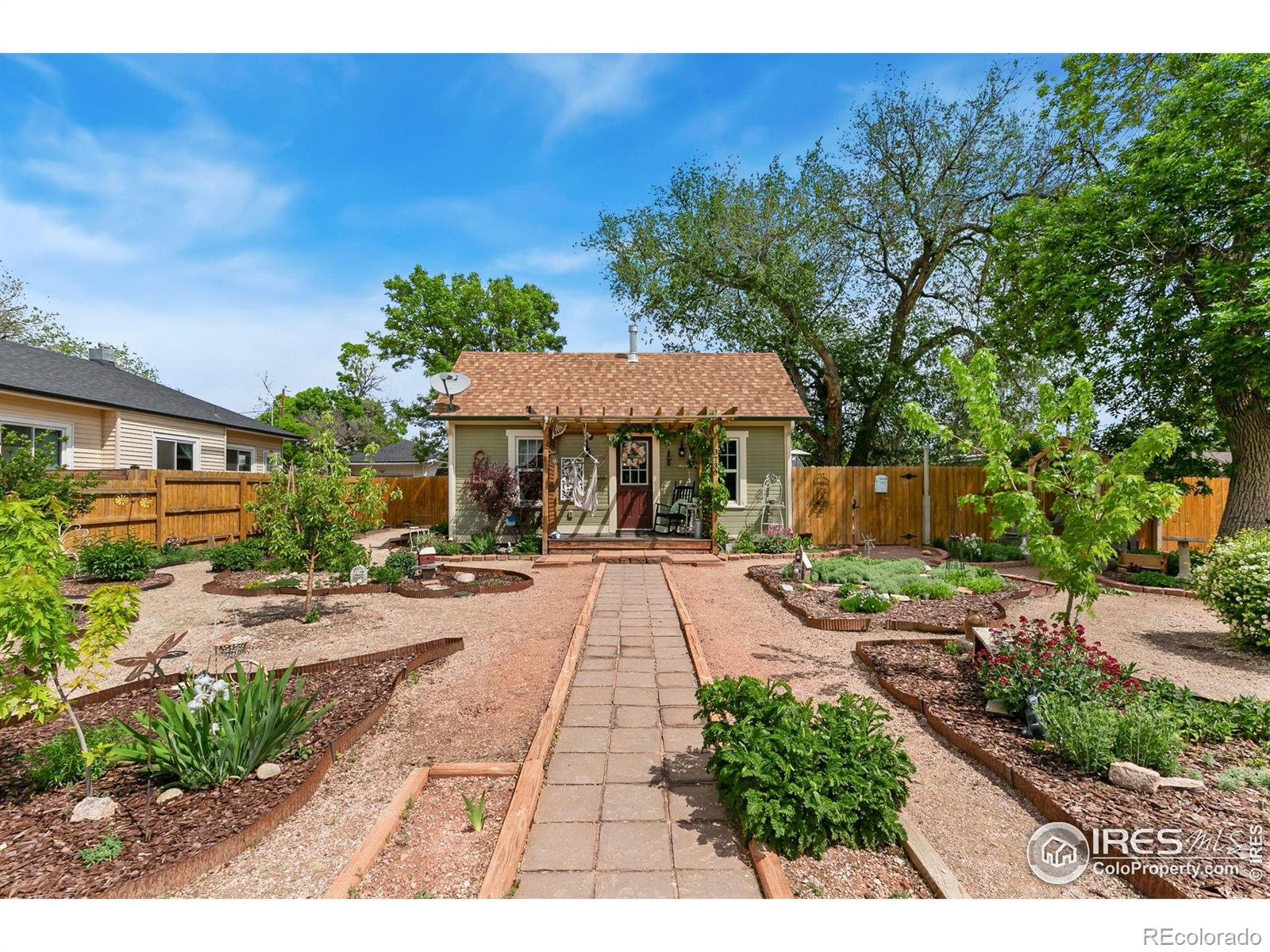 wellington  House Search Picture