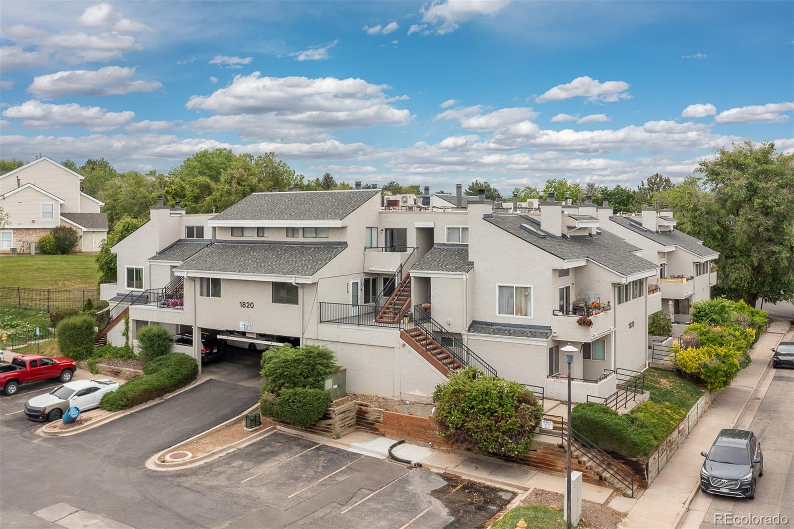 1820  Newland Court, lakewood  House Search MLS Picture