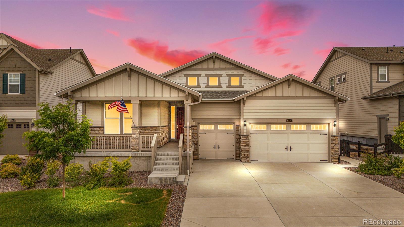 8814 S Winnipeg Court, aurora MLS: 4091414 Beds: 3 Baths: 3 Price: $810,000