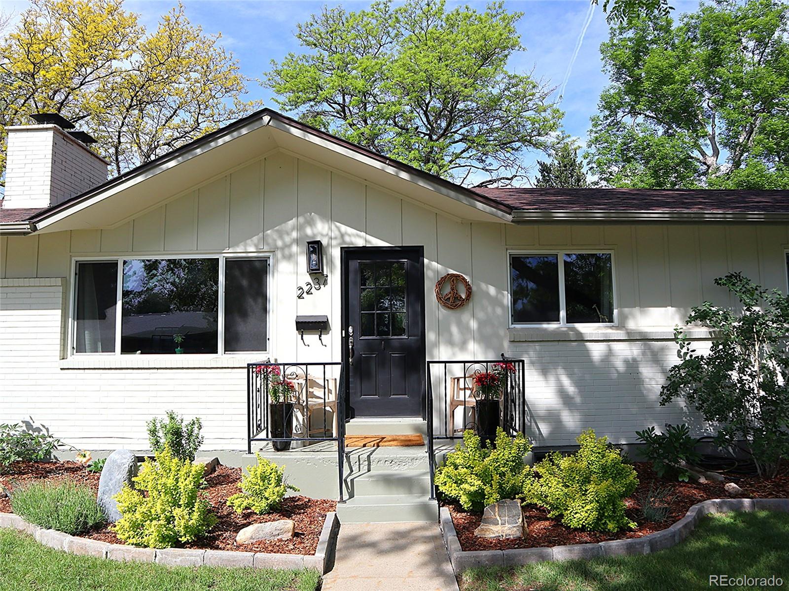 golden  House Search Picture