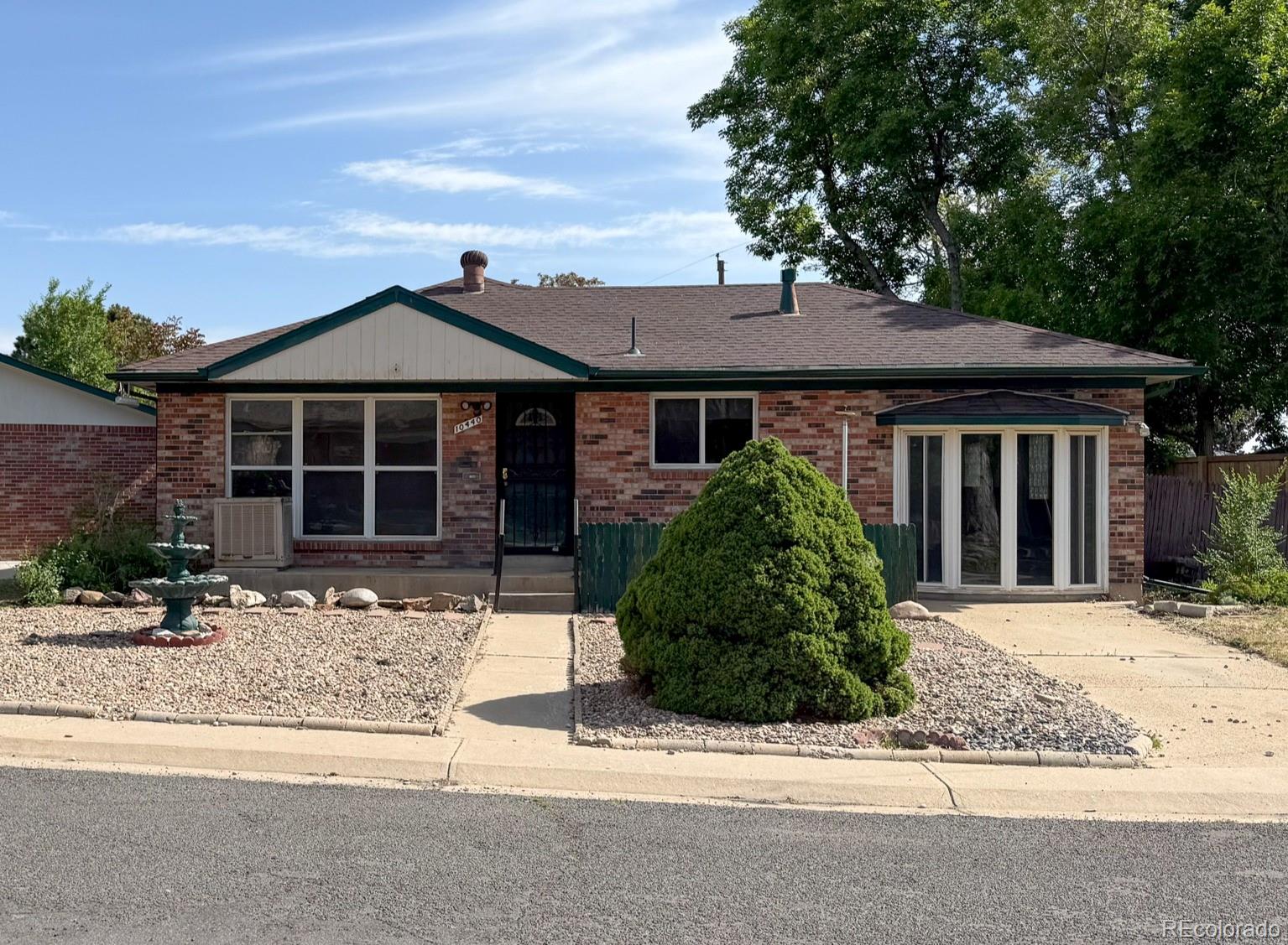 10440  Gilpin Street, northglenn MLS: 9521672 Beds: 4 Baths: 2 Price: $380,000