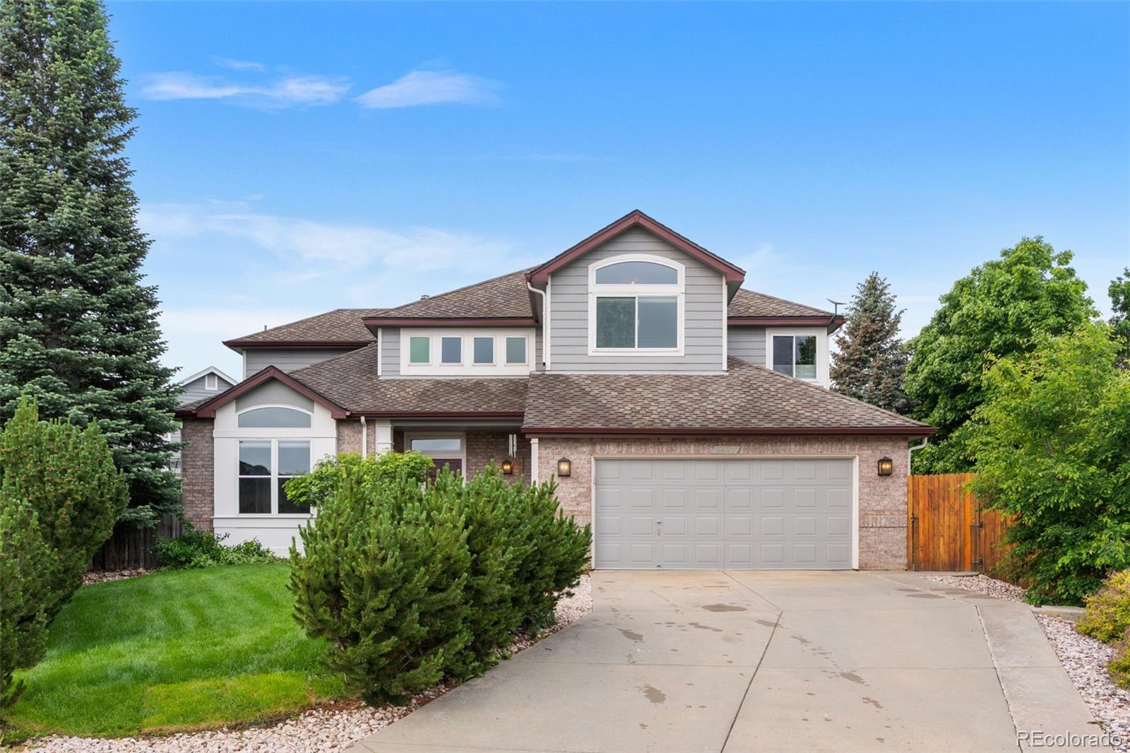 6643  Orion Court, arvada MLS: 2148318 Beds: 5 Baths: 4 Price: $1,000,000