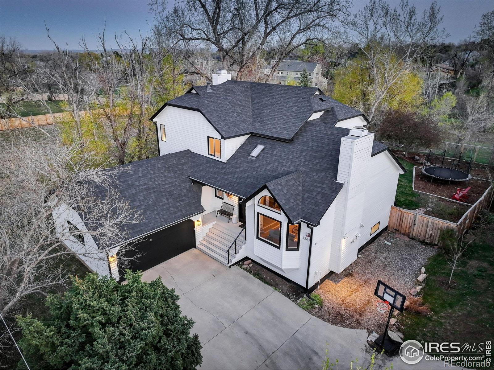 boulder  House Search Picture
