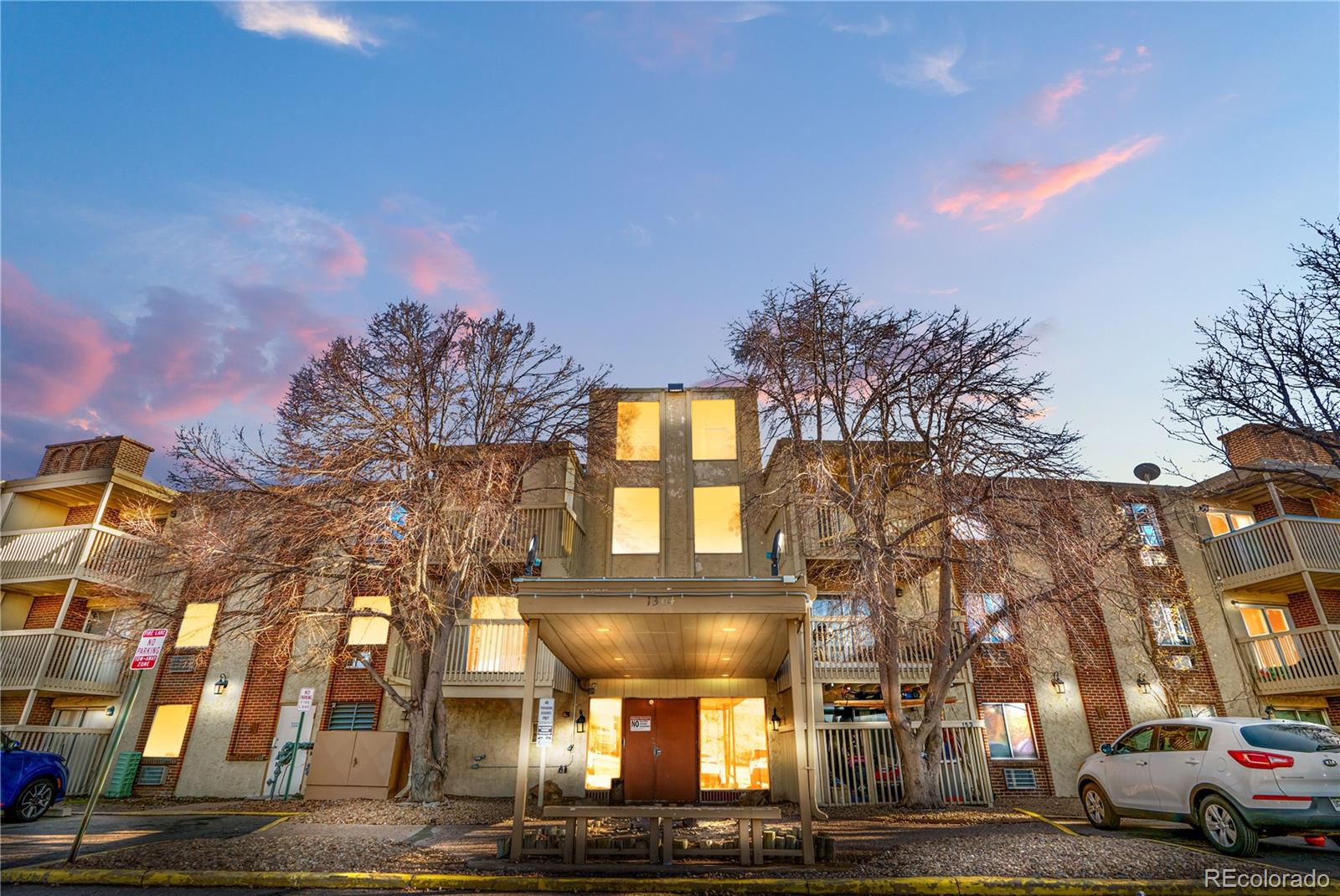 1300 S Parker Road 9, Denver  MLS: 3418027 Beds: 1 Baths: 1 Price: $55,000