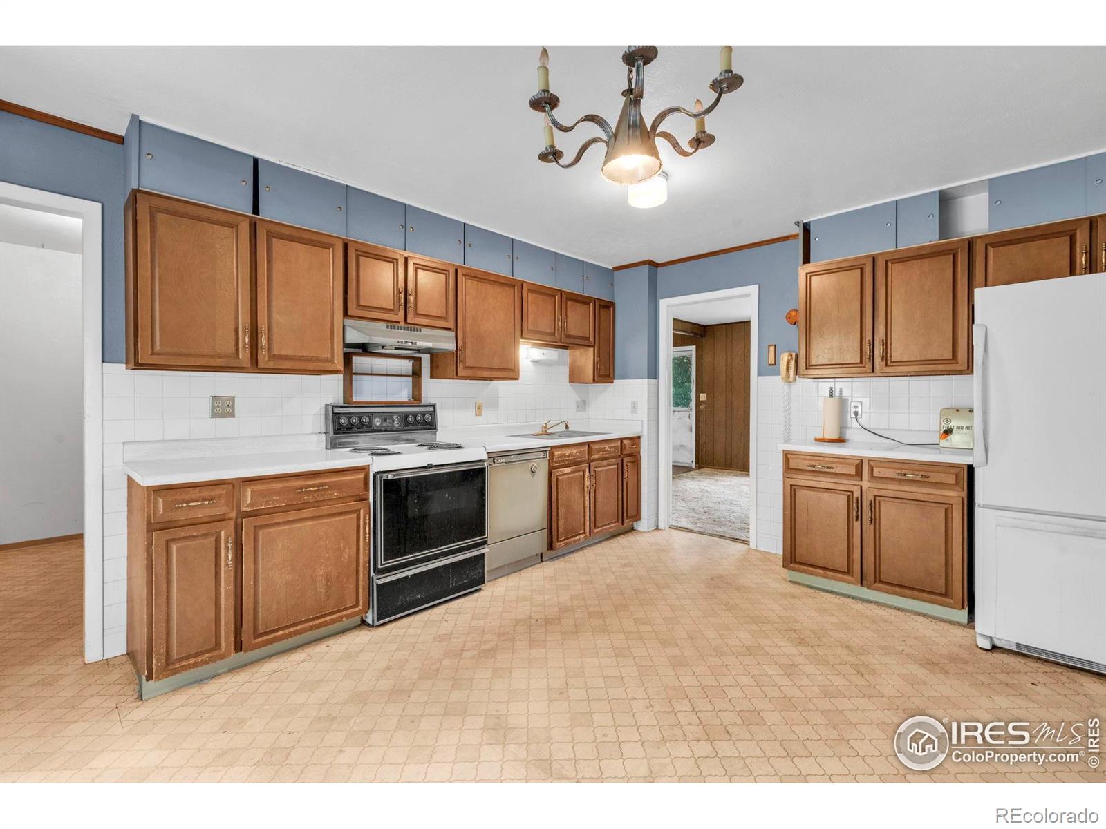 boulder  House Search Picture