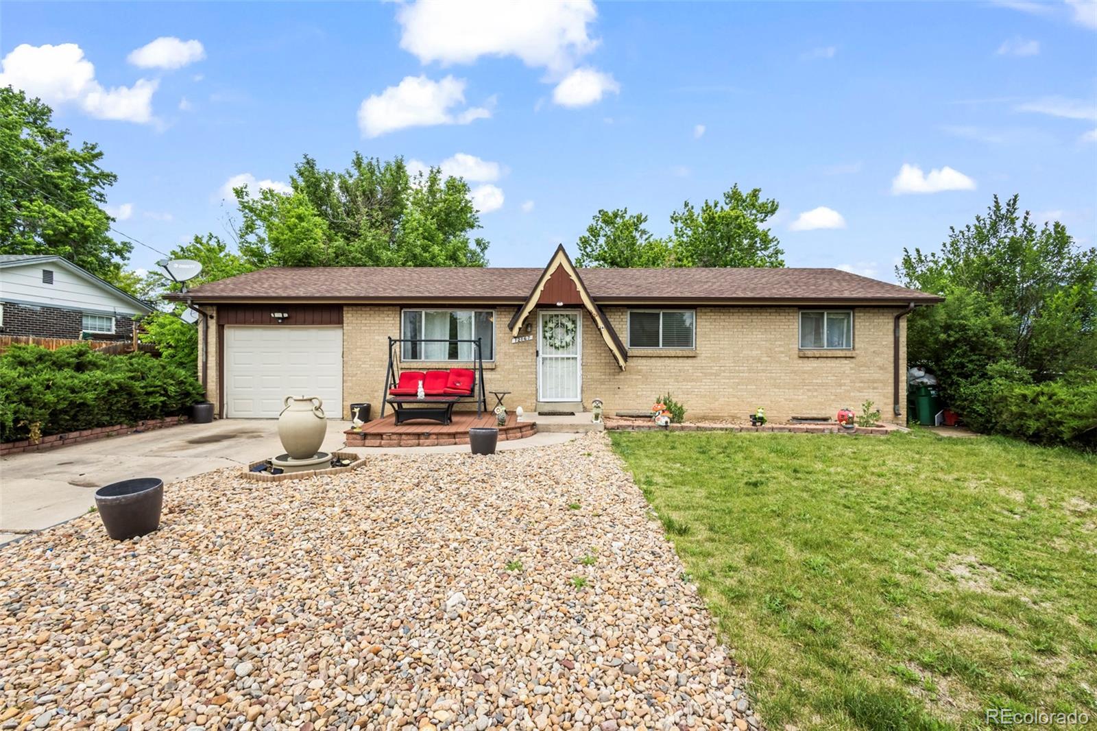 12167 E Exposition Avenue, aurora MLS: 9384580 Beds: 4 Baths: 2 Price: $417,500