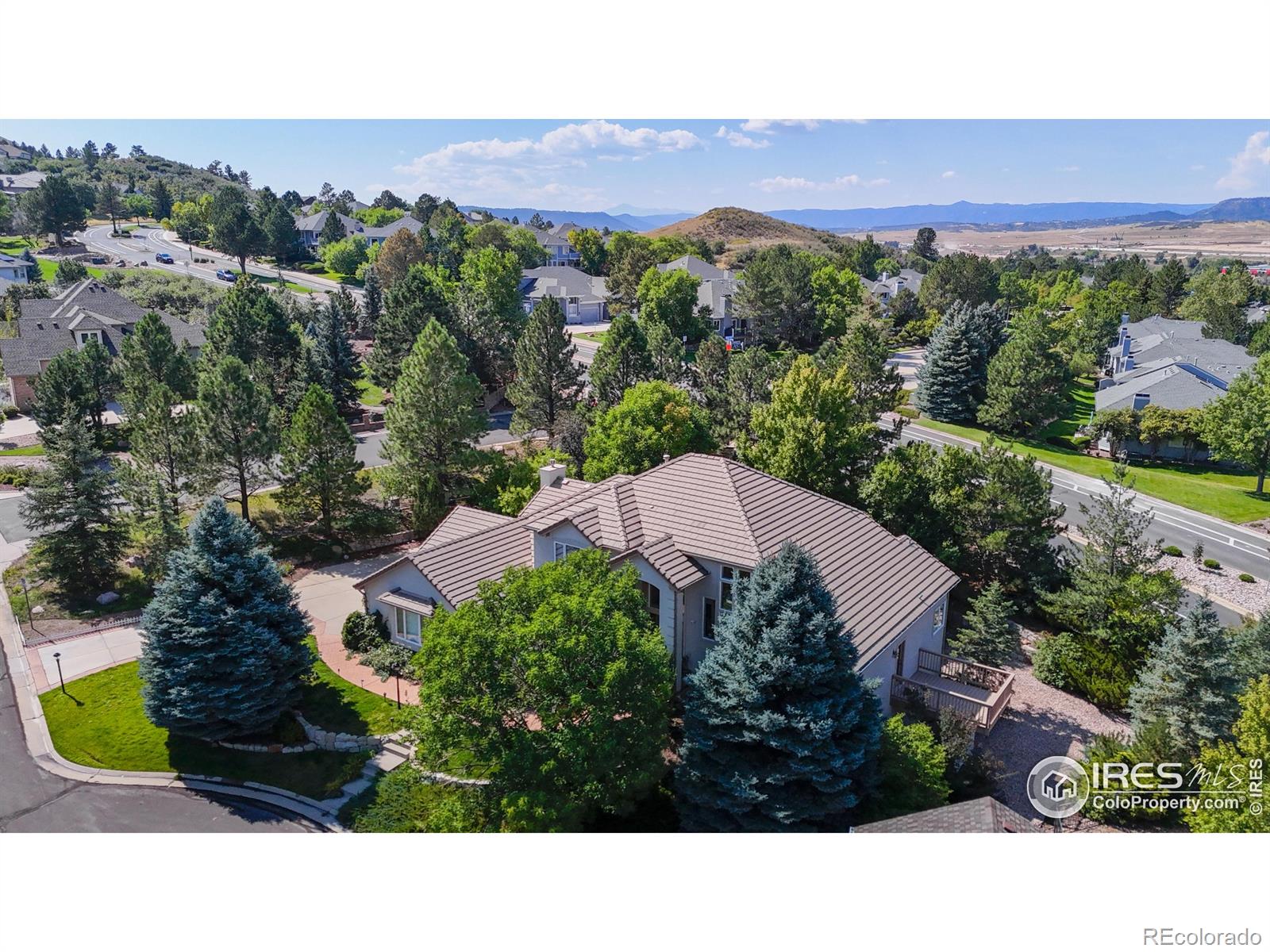1977  Champions Circle, castle rock MLS: 4567891035452 Beds: 4 Baths: 4 Price: $1,180,000