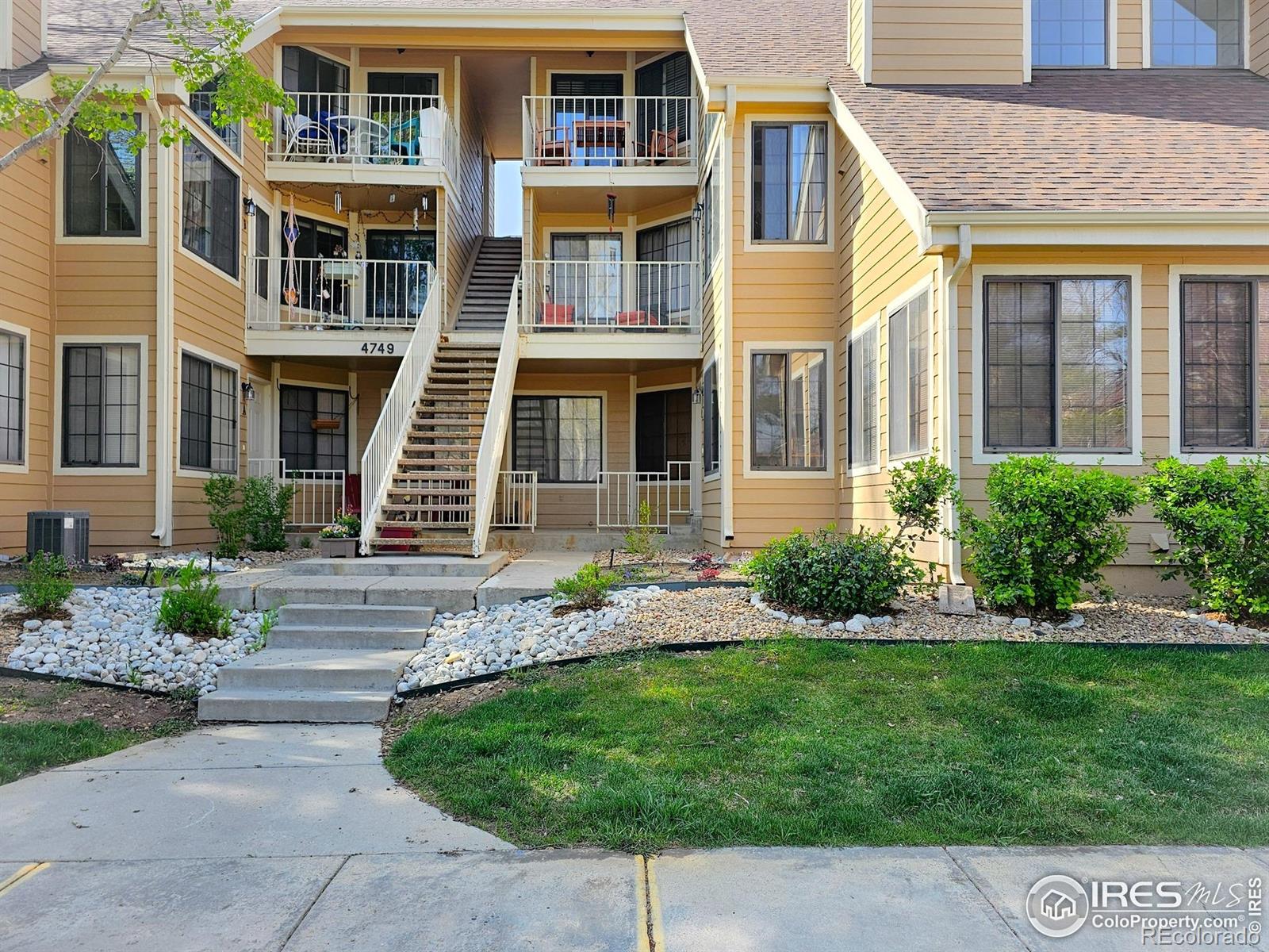 boulder  House Search Picture