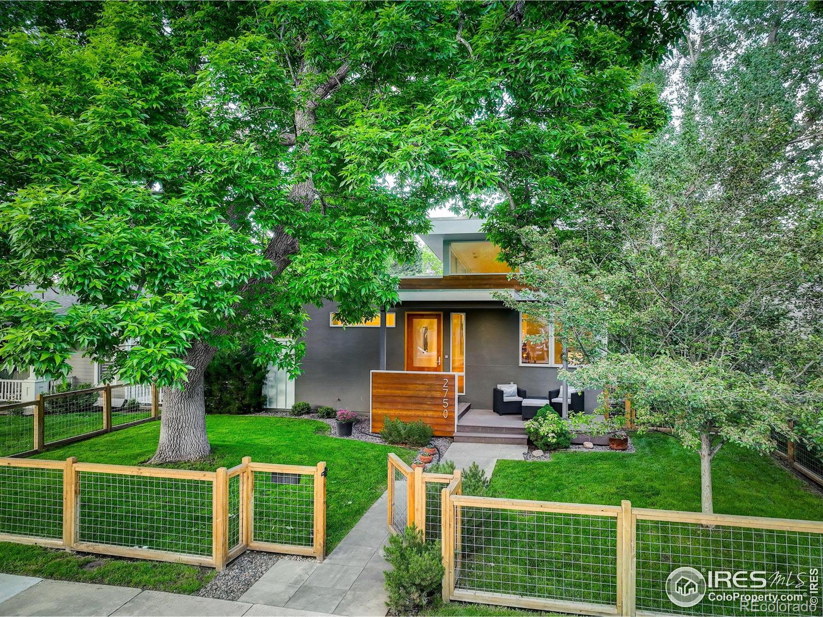 boulder  House Search Picture