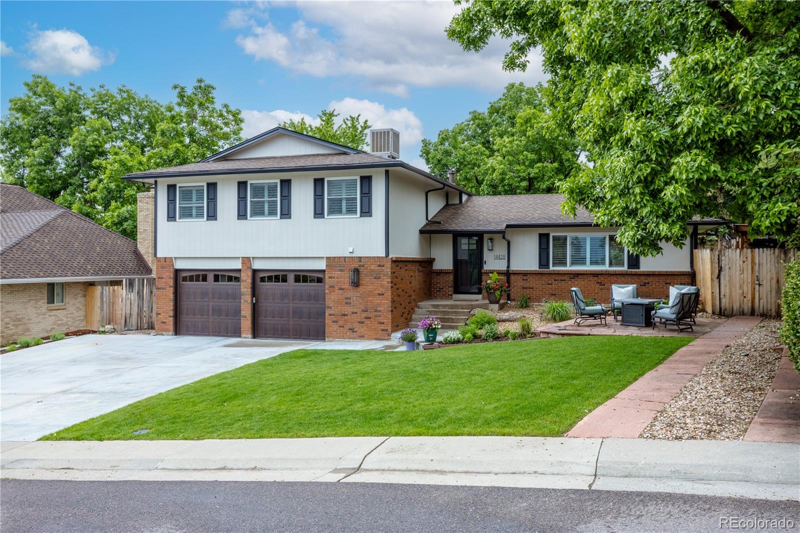 golden  House Search Picture