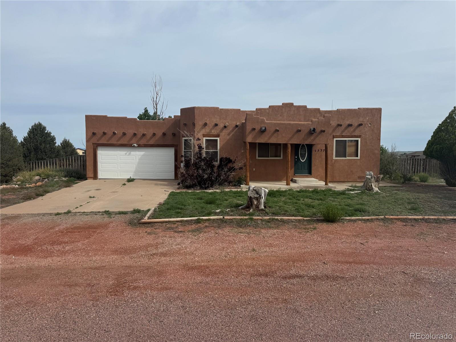1537 W Plaza De Los Leones Drive, pueblo  House Search MLS Picture