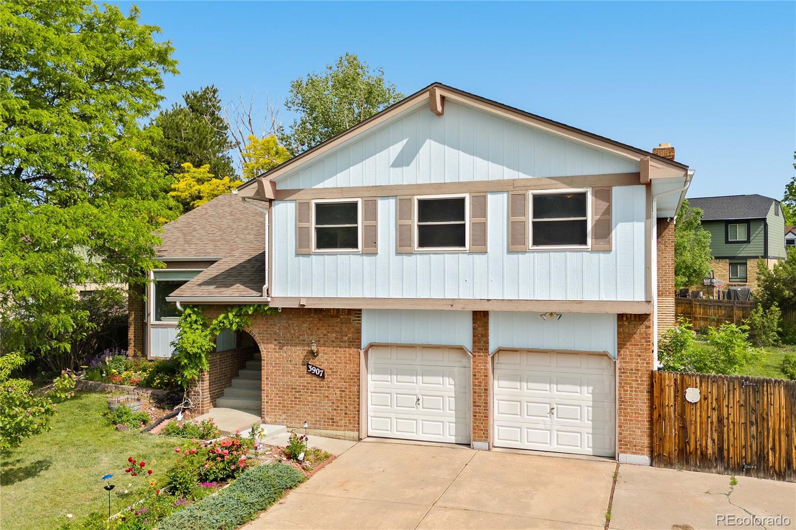3907 E 133rd Court, thornton MLS: 1922331 Beds: 4 Baths: 3 Price: $545,000