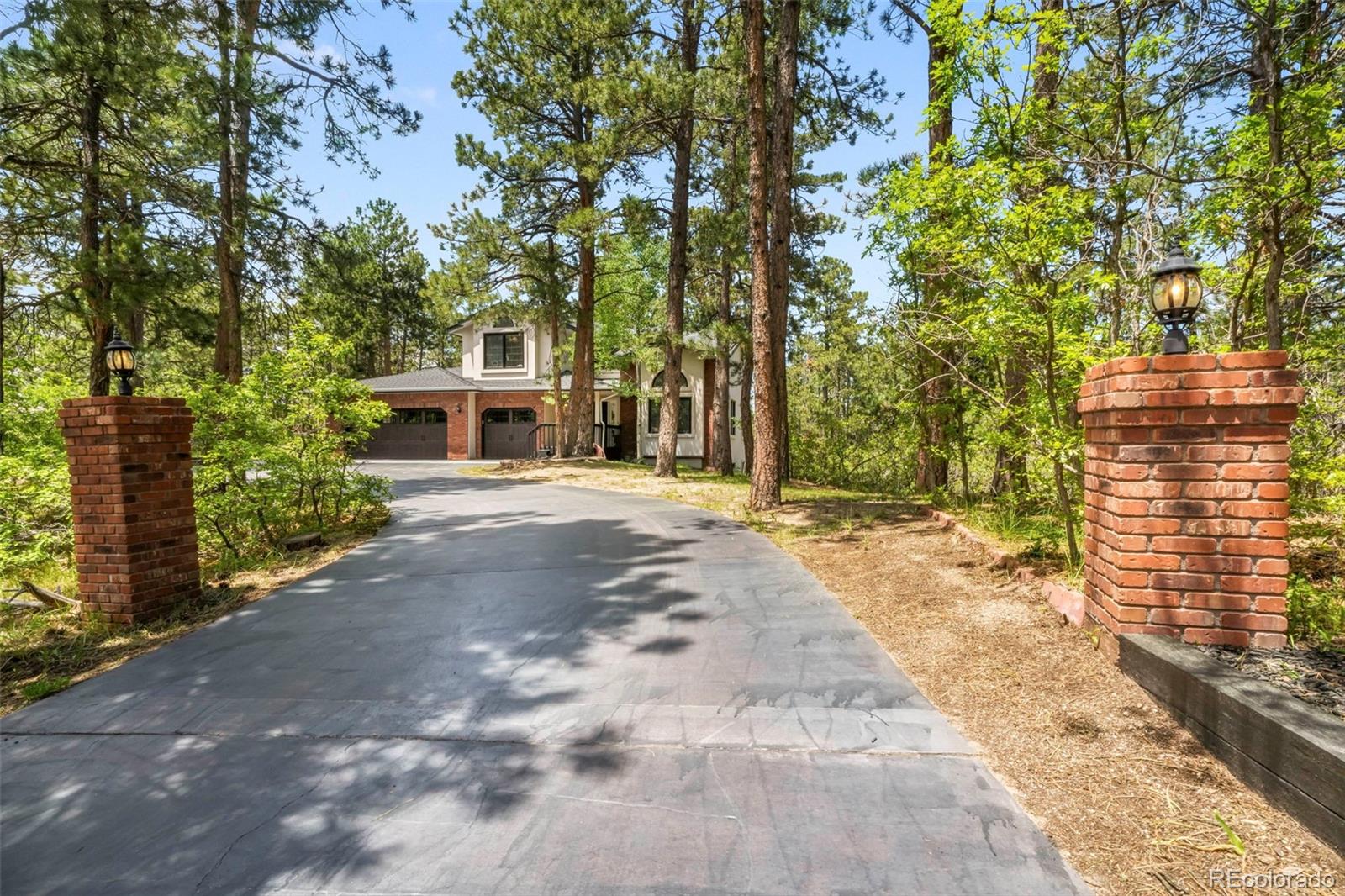 monument  House Search Picture