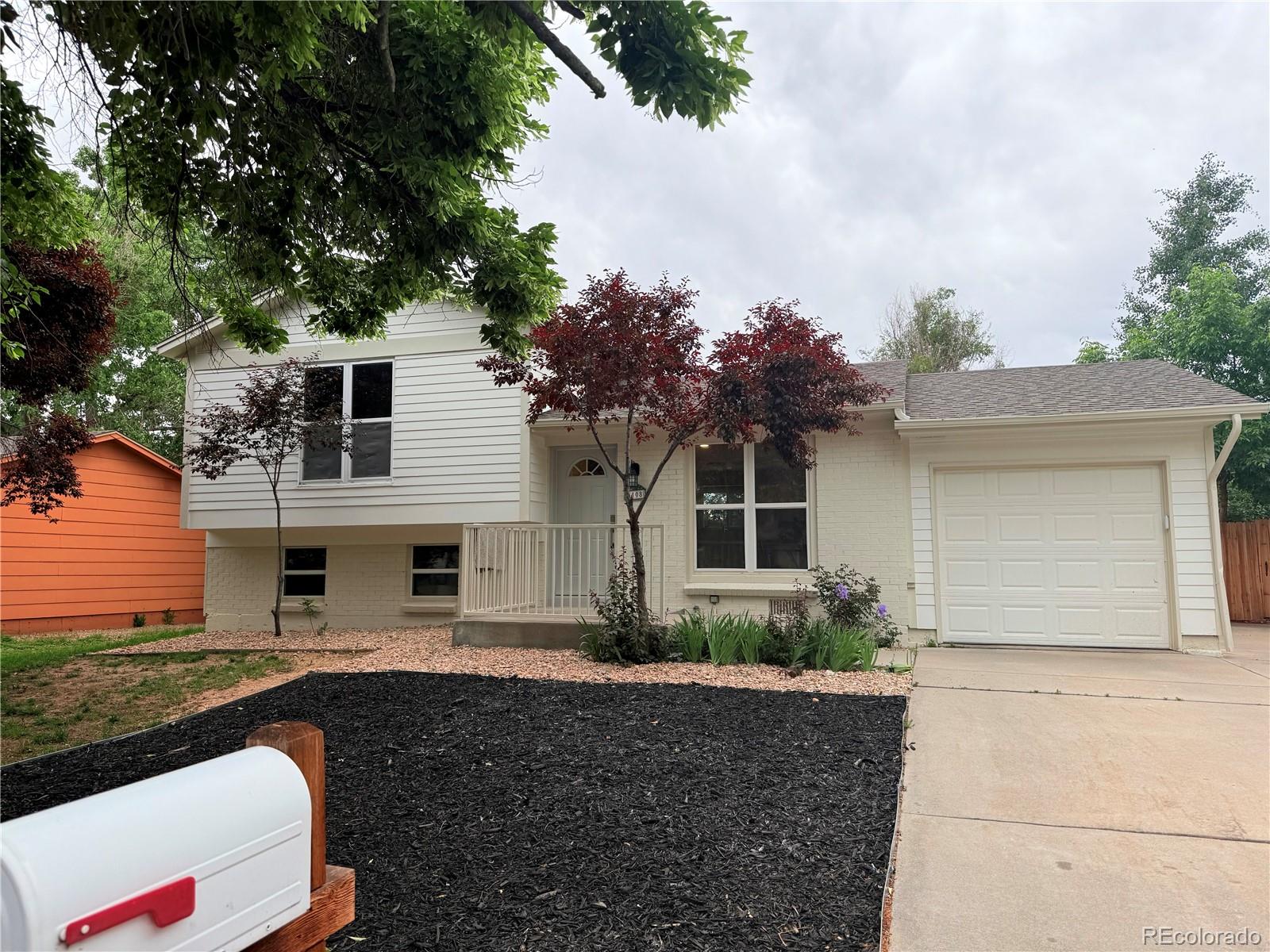 aurora  House Search Picture