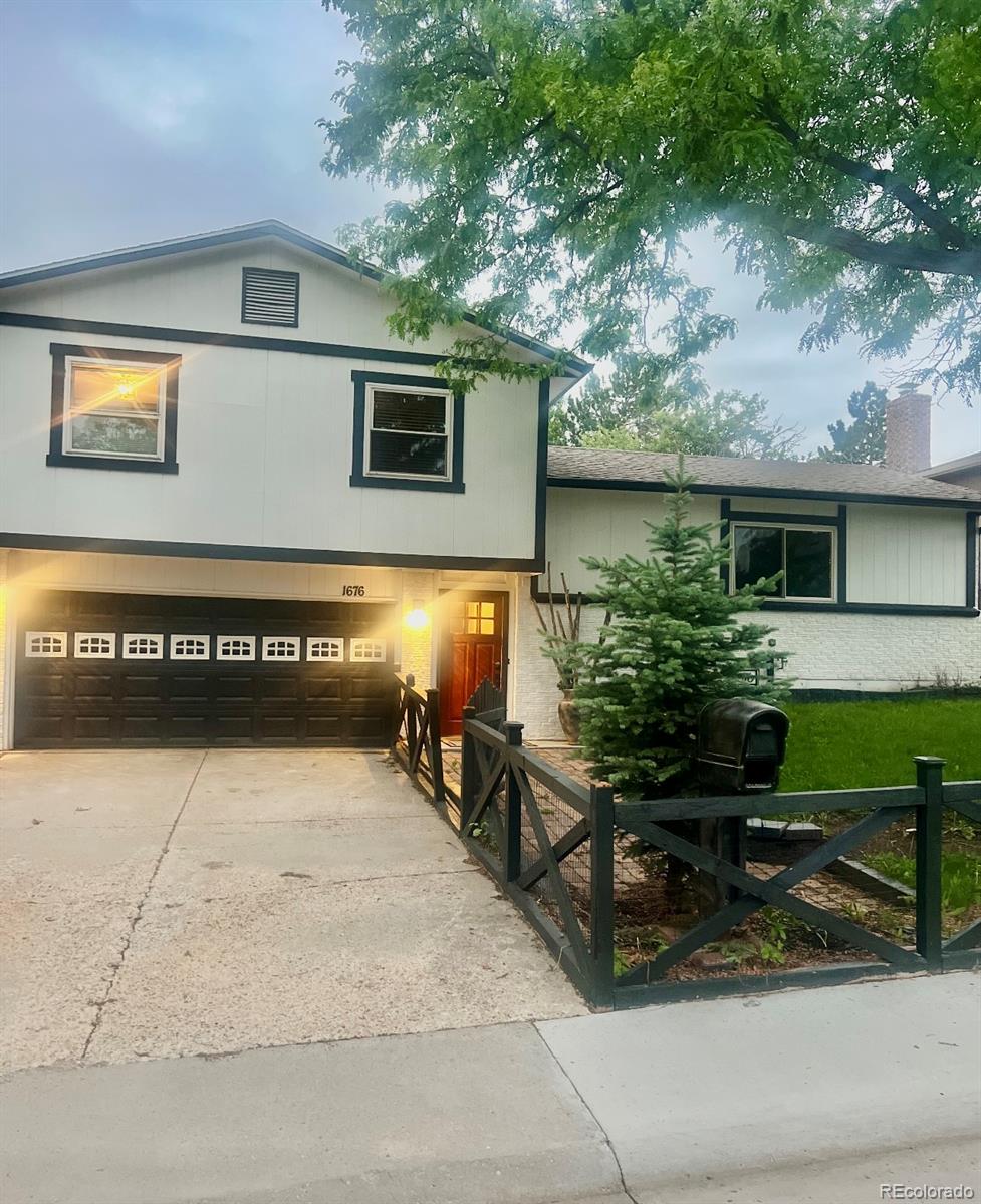 aurora  House Search Picture