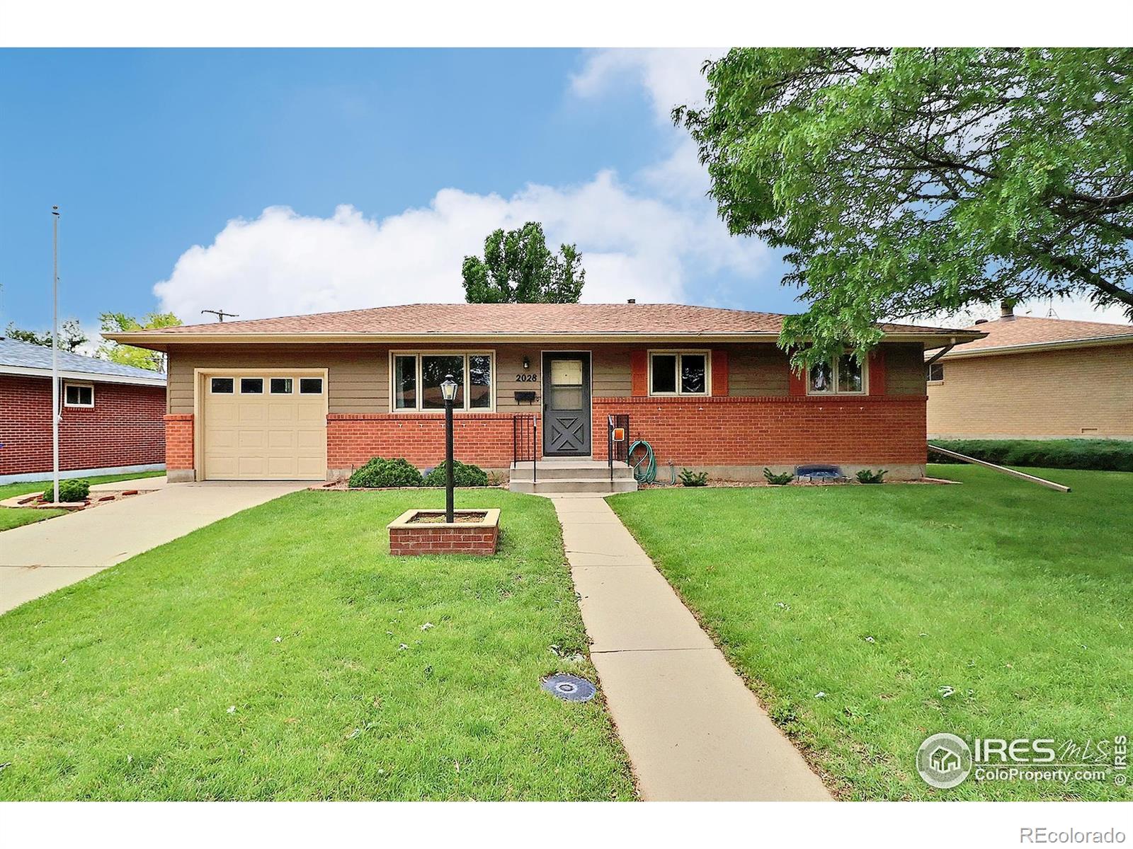 2028  26th St Rd, greeley MLS: 4567891035849 Beds: 4 Baths: 2 Price: $388,900