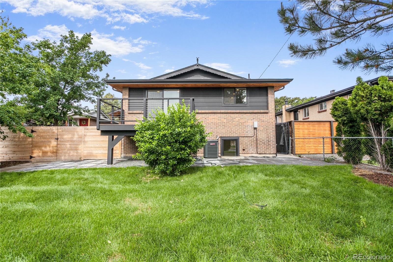 2067  Depew Street, edgewater  House Search MLS Picture
