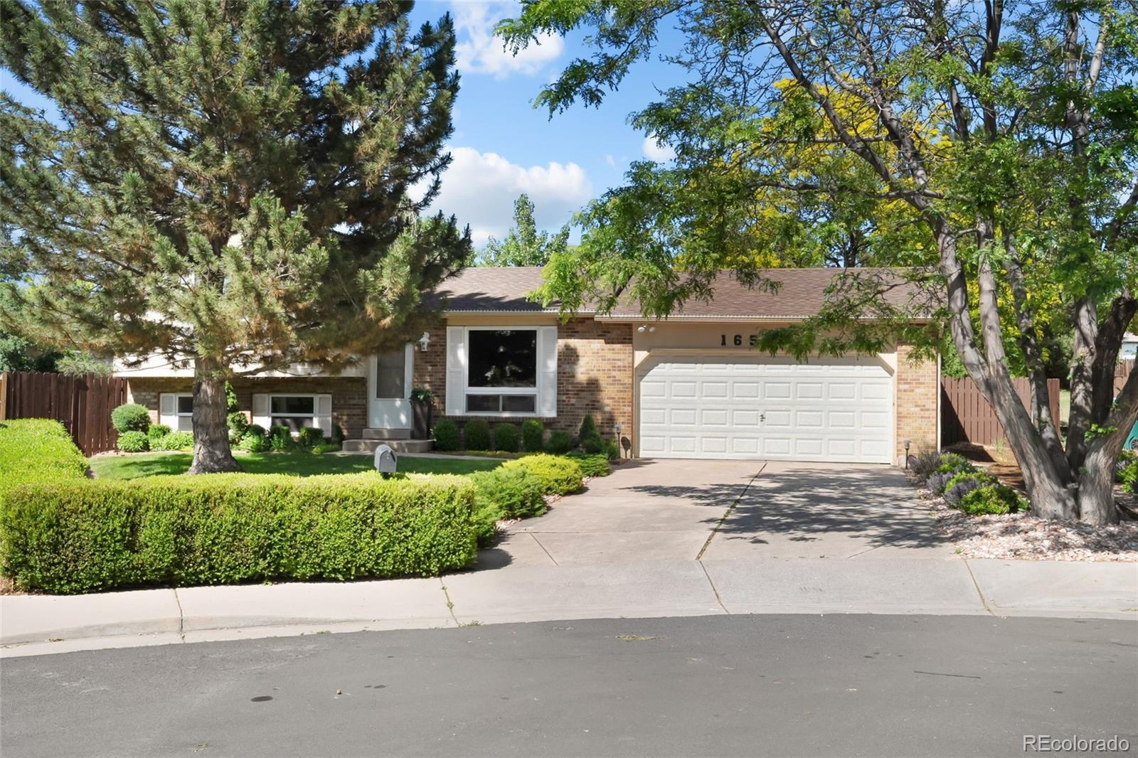aurora  House Search Picture