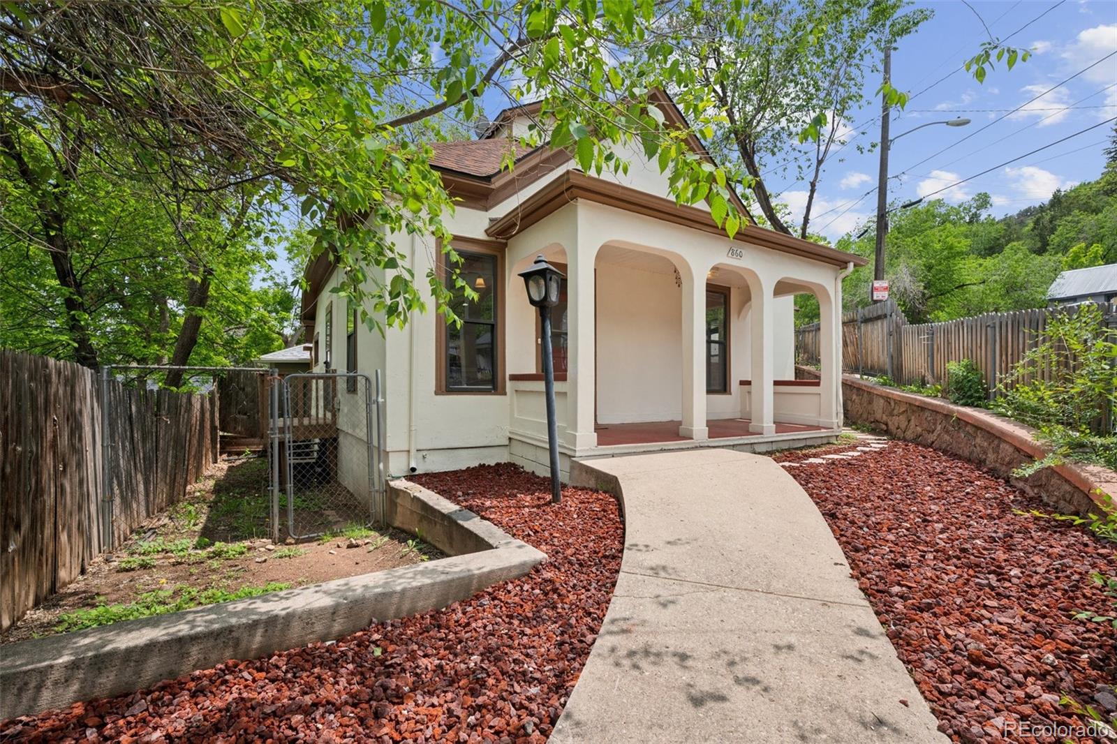 860  Prospect Place, manitou springs  House Search MLS Picture