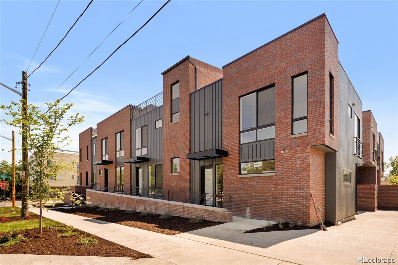2012 W 46th Avenue , Denver  MLS: 6162880 Beds: 2 Baths: 3 Price: $685,000