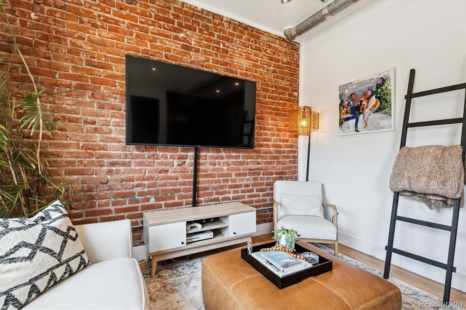 2524  Champa Street, denver  House Search MLS Picture