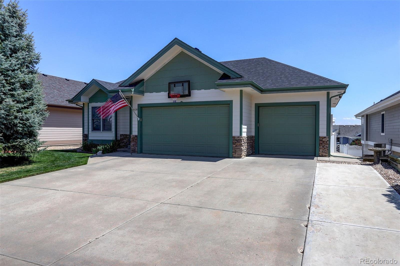 1618  69th Avenue, greeley MLS: 1643760 Beds: 4 Baths: 3 Price: $630,000