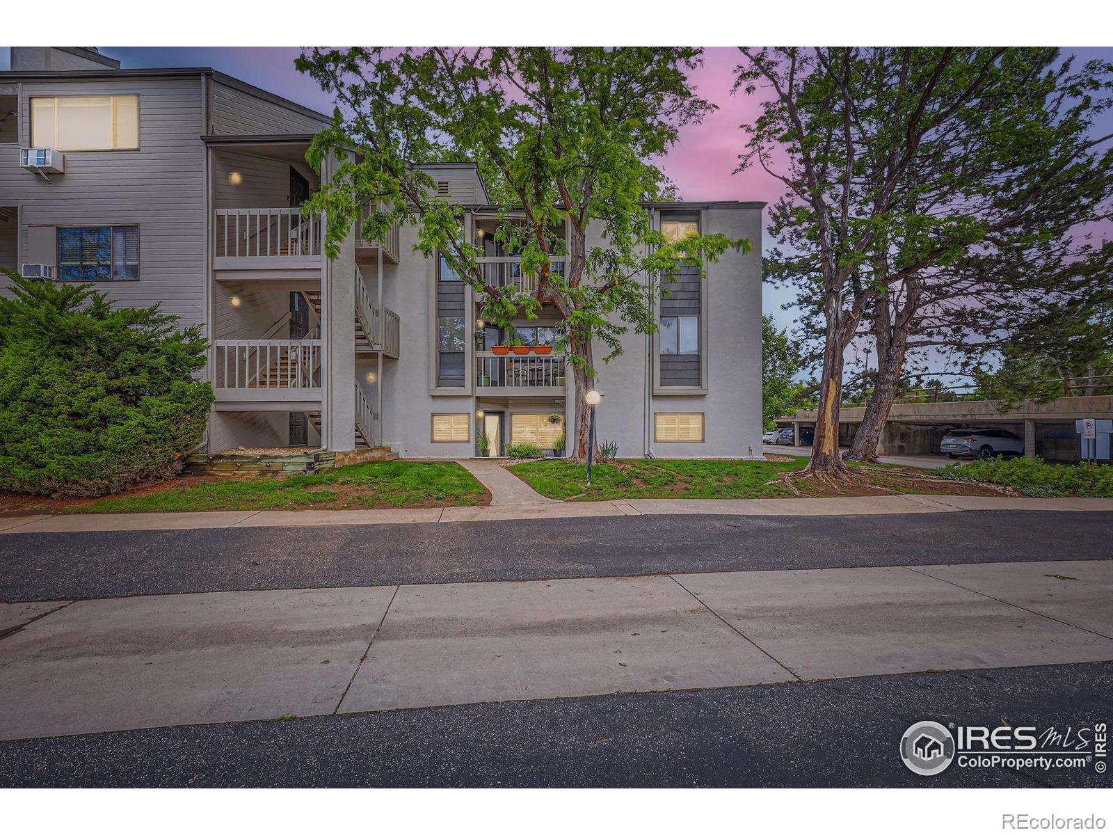 boulder  House Search Picture