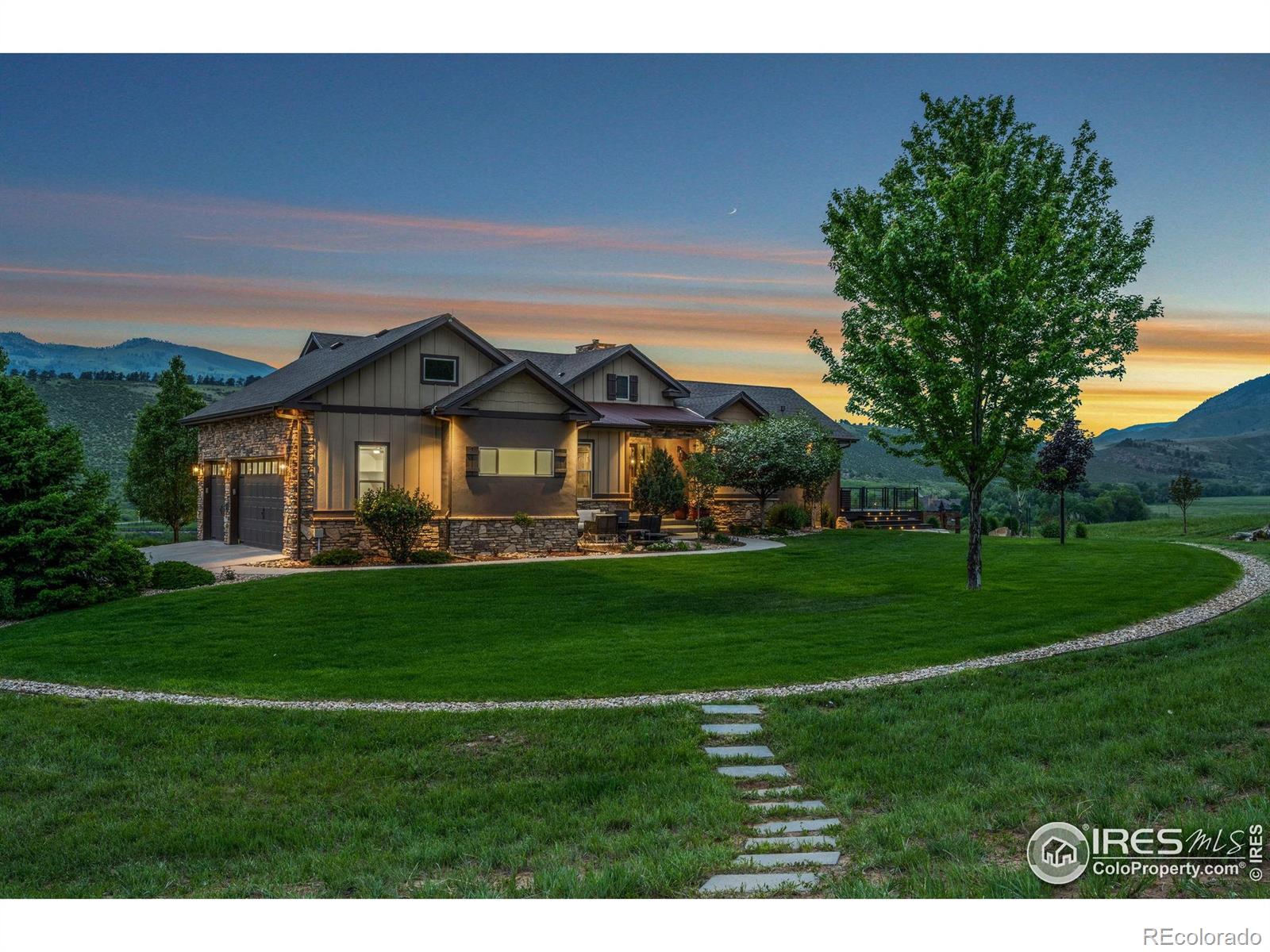 9738  Buckhorn Ridge Way, loveland MLS: 4567891036080 Beds: 4 Baths: 4 Price: $1,700,000